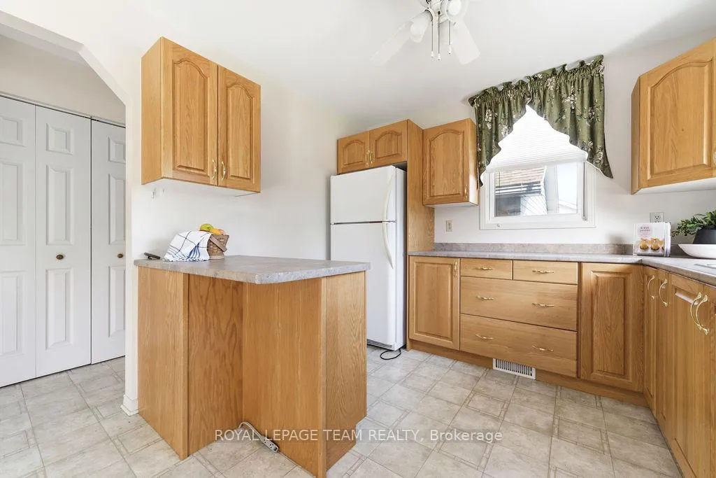 Photo 9 of 111 Campbell Drive, McNab/Braeside, Mcnab/Braeside Twps — HOMEH