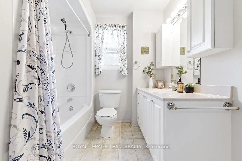 Photo 22 of 111 Campbell Drive, McNab/Braeside, Mcnab/Braeside Twps — HOMEH