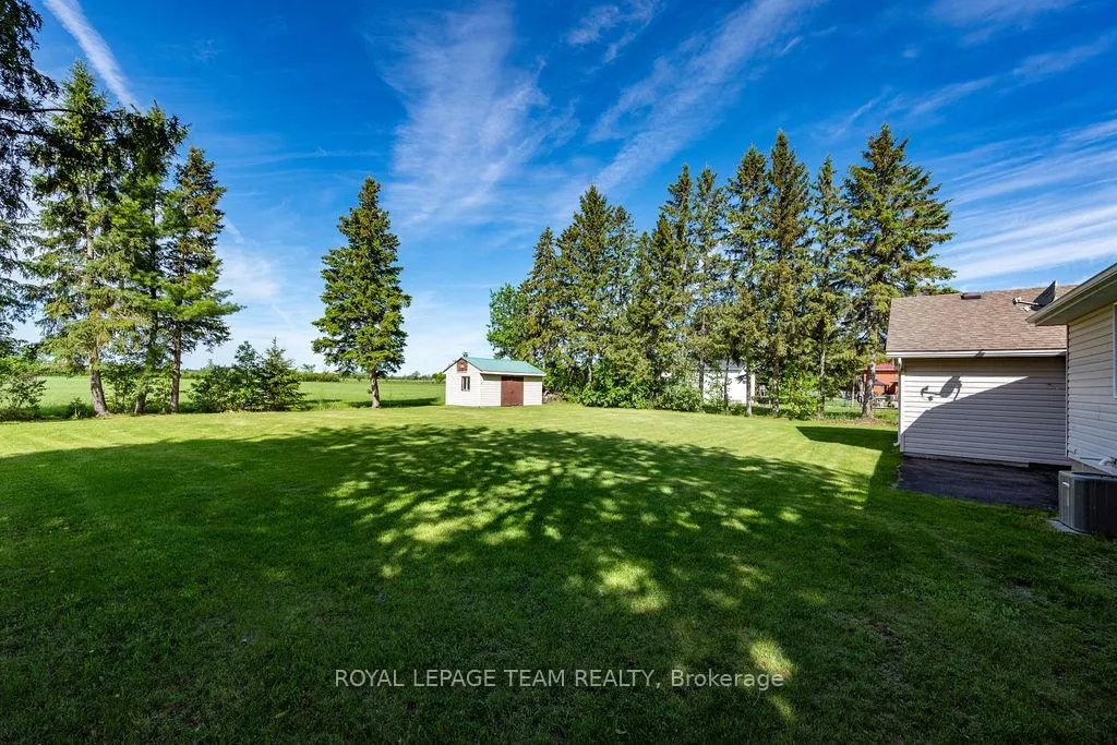 Photo 27 of 111 Campbell Drive, McNab/Braeside, Mcnab/Braeside Twps — HOMEH