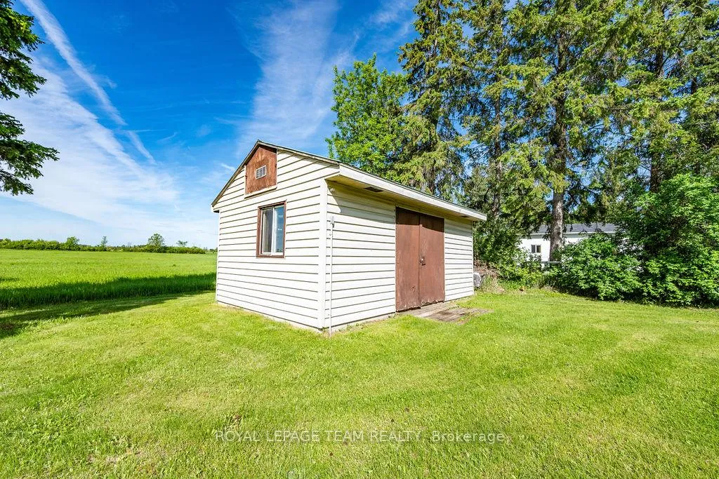 Photo 31 of 111 Campbell Drive, McNab/Braeside, Mcnab/Braeside Twps — HOMEH