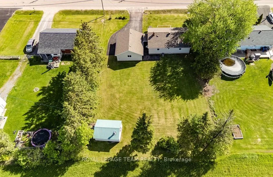 Photo 37 of 111 Campbell Drive, McNab/Braeside, Mcnab/Braeside Twps — HOMEH