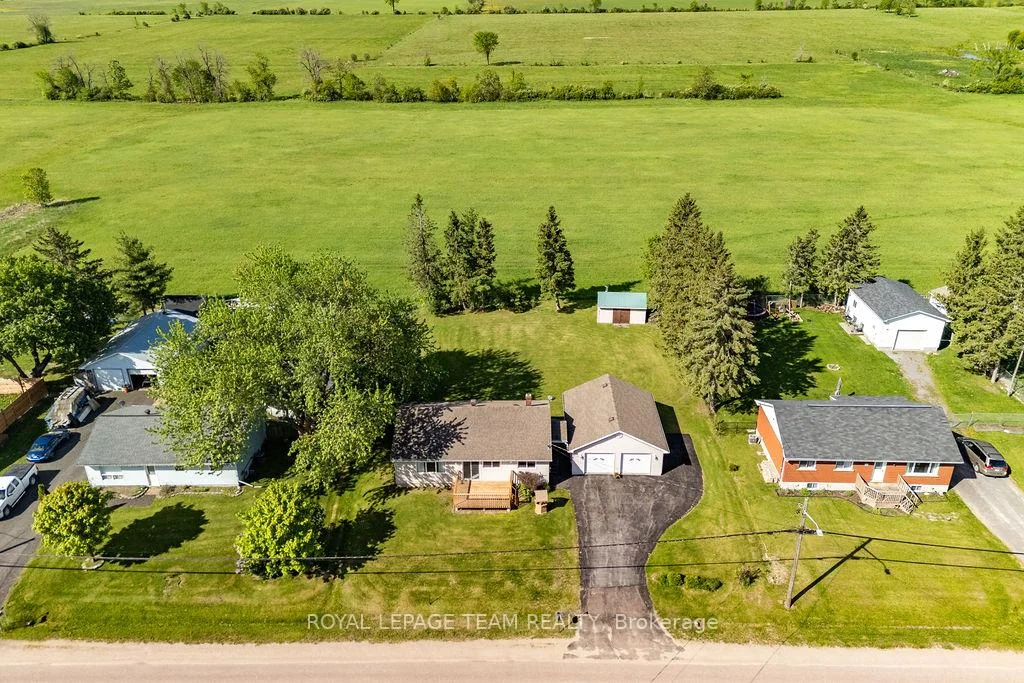 Photo 49 of 111 Campbell Drive, McNab/Braeside, Mcnab/Braeside Twps — HOMEH