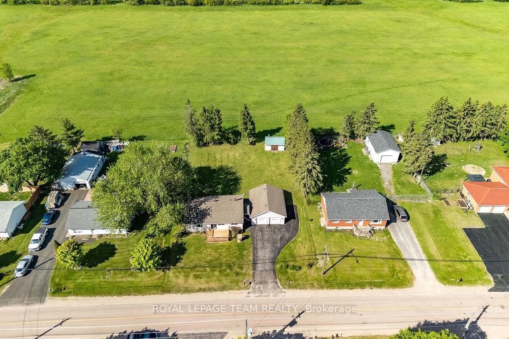 Photo 51 of 111 Campbell Drive, McNab/Braeside, Mcnab/Braeside Twps — HOMEH