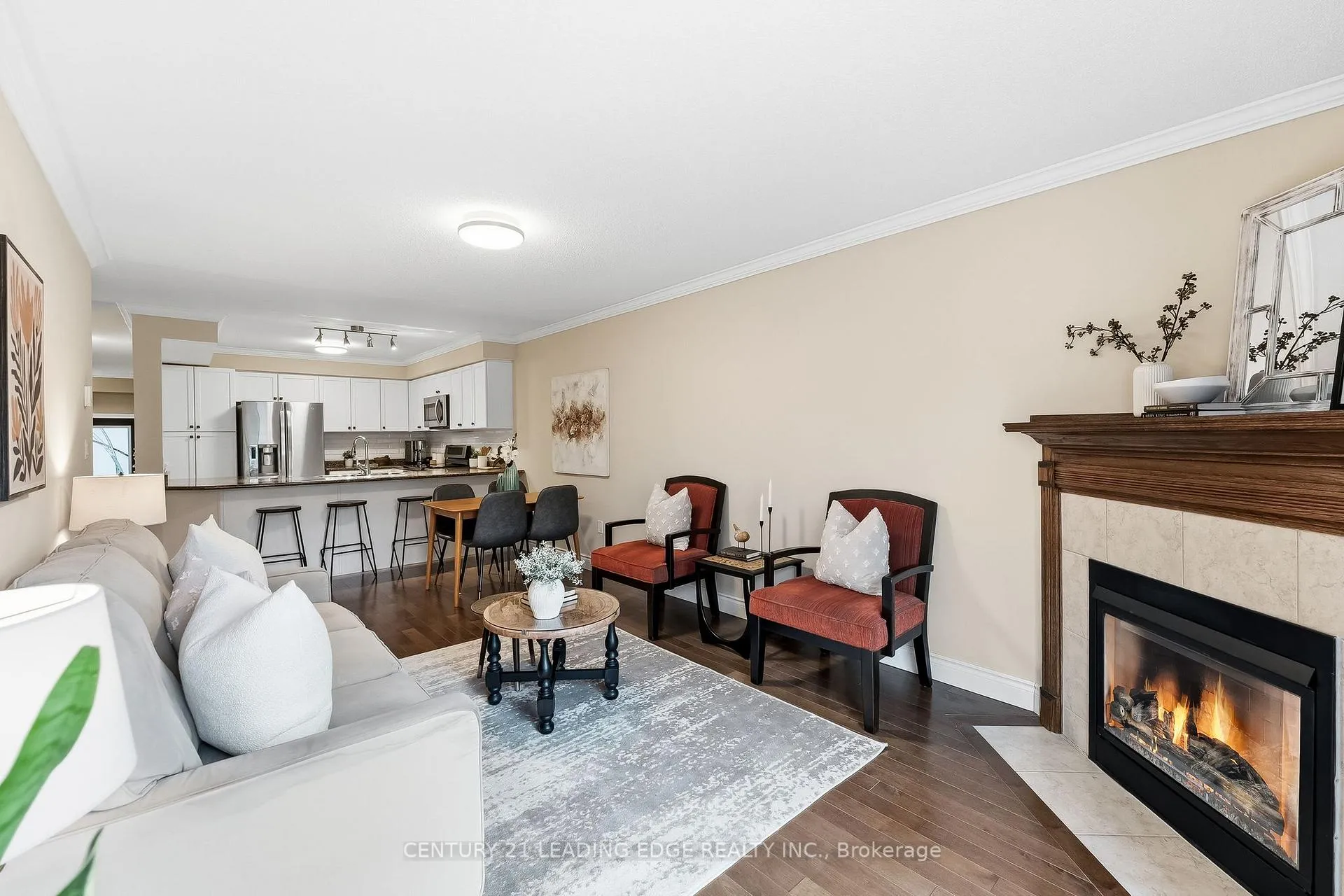 Photo 11 of 30 Page Place, Clarington, Courtice — HOMEH