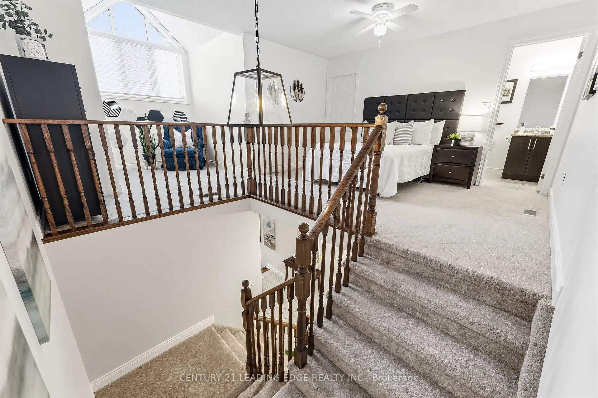 Photo 28 of 30 Page Place, Clarington, Courtice — HOMEH