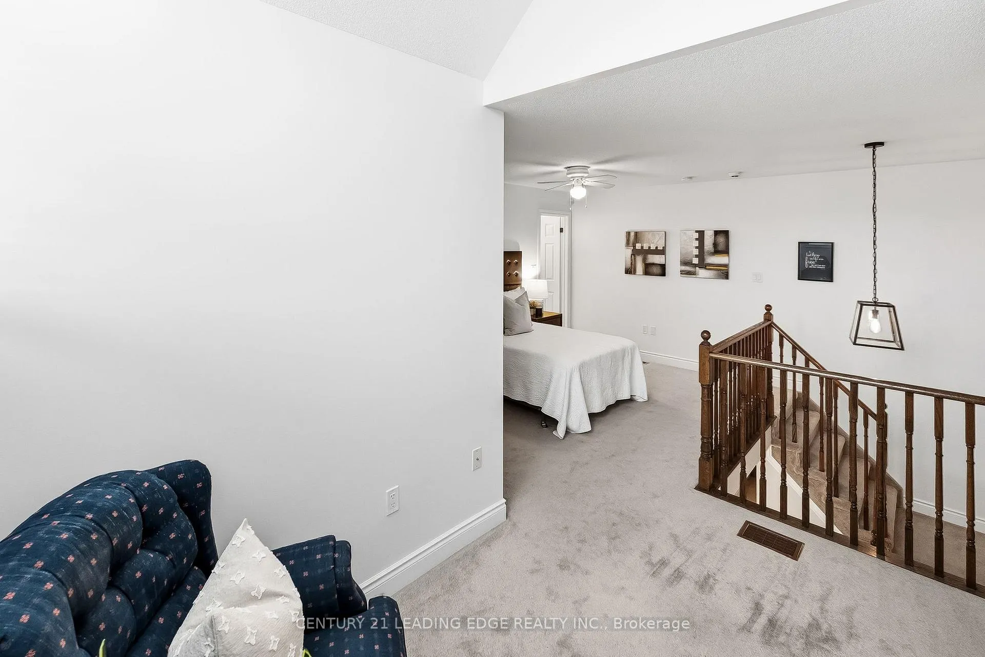 Photo 34 of 30 Page Place, Clarington, Courtice — HOMEH