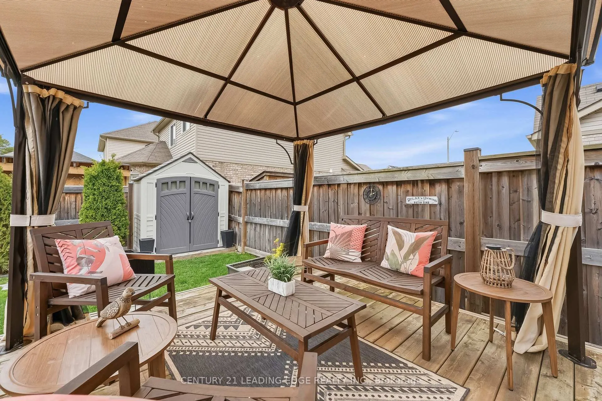 Photo 44 of 30 Page Place, Clarington, Courtice — HOMEH