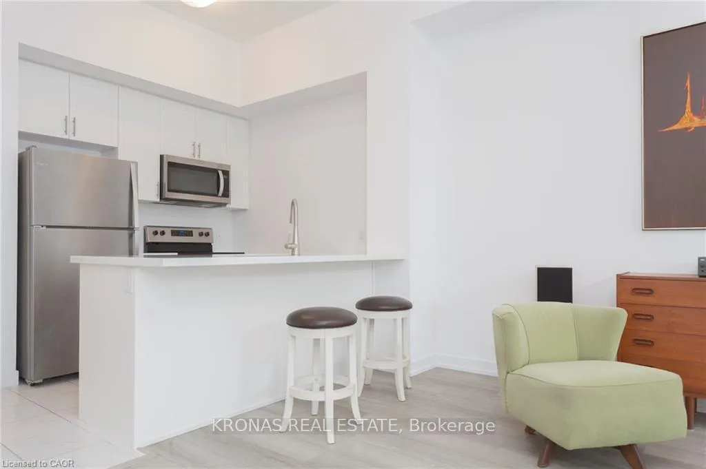 Photo 4 of Unit 119, 460 Dundas Street E, Hamilton, Waterdown — HOMEH