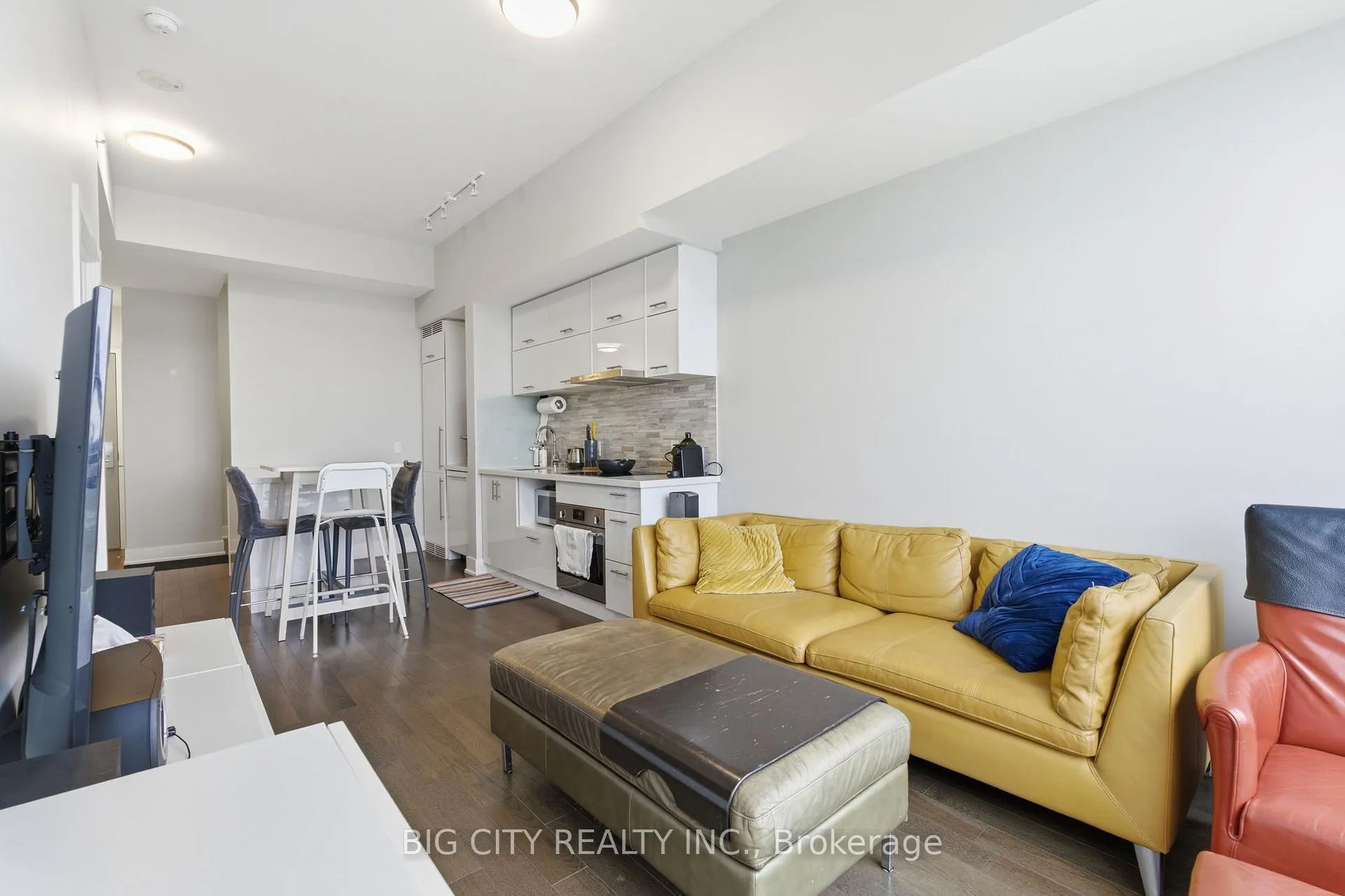 Photo 8 of Unit 1207, 180 Enterprise Boulevard, Markham, Unionville — HOMEH