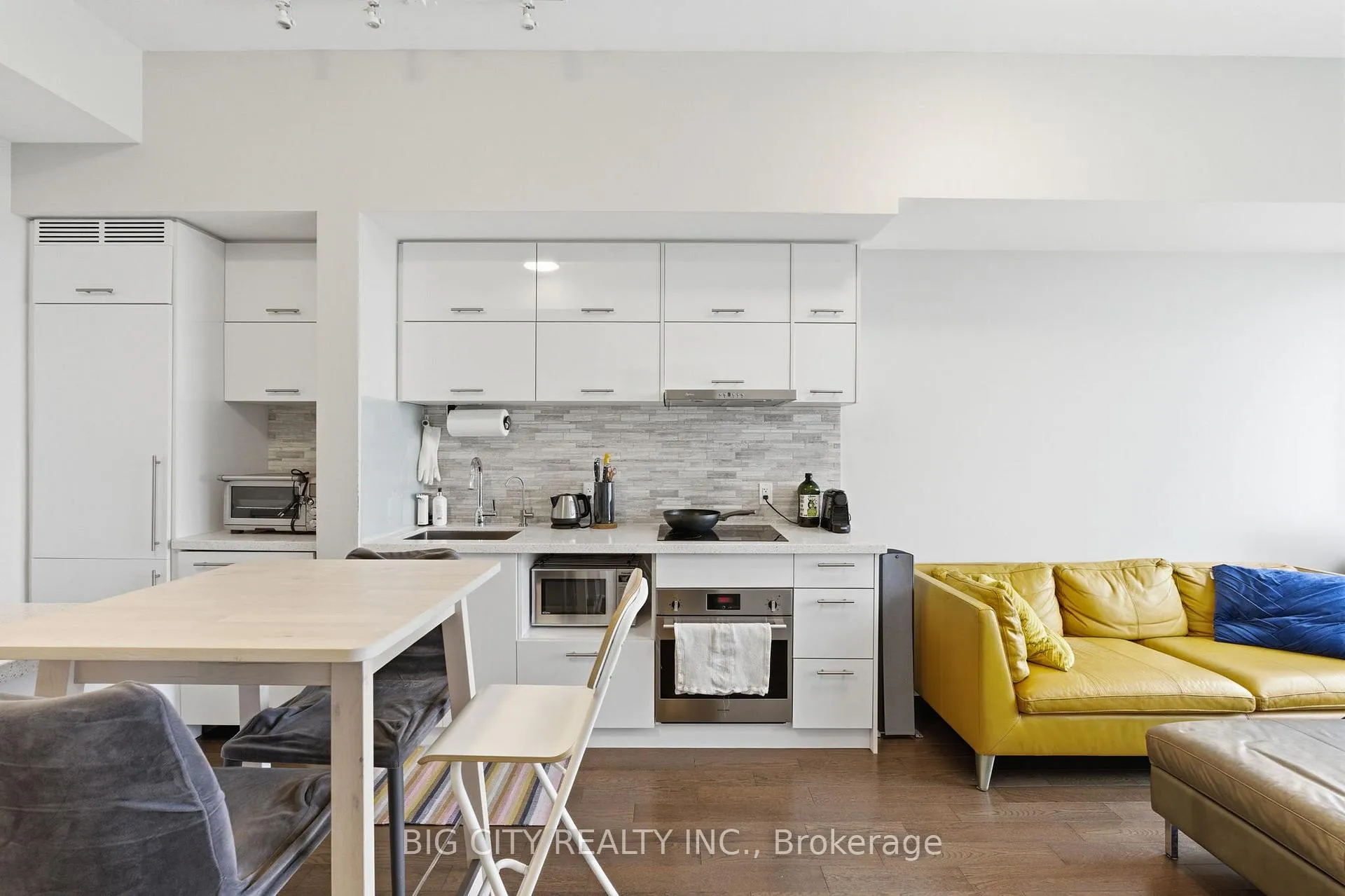 Photo 11 of Unit 1207, 180 Enterprise Boulevard, Markham, Unionville — HOMEH