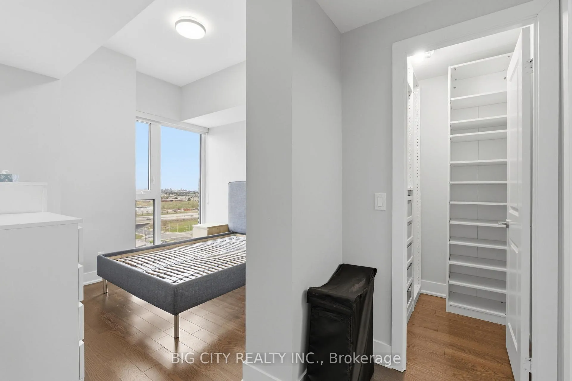 Photo 13 of Unit 1207, 180 Enterprise Boulevard, Markham, Unionville — HOMEH