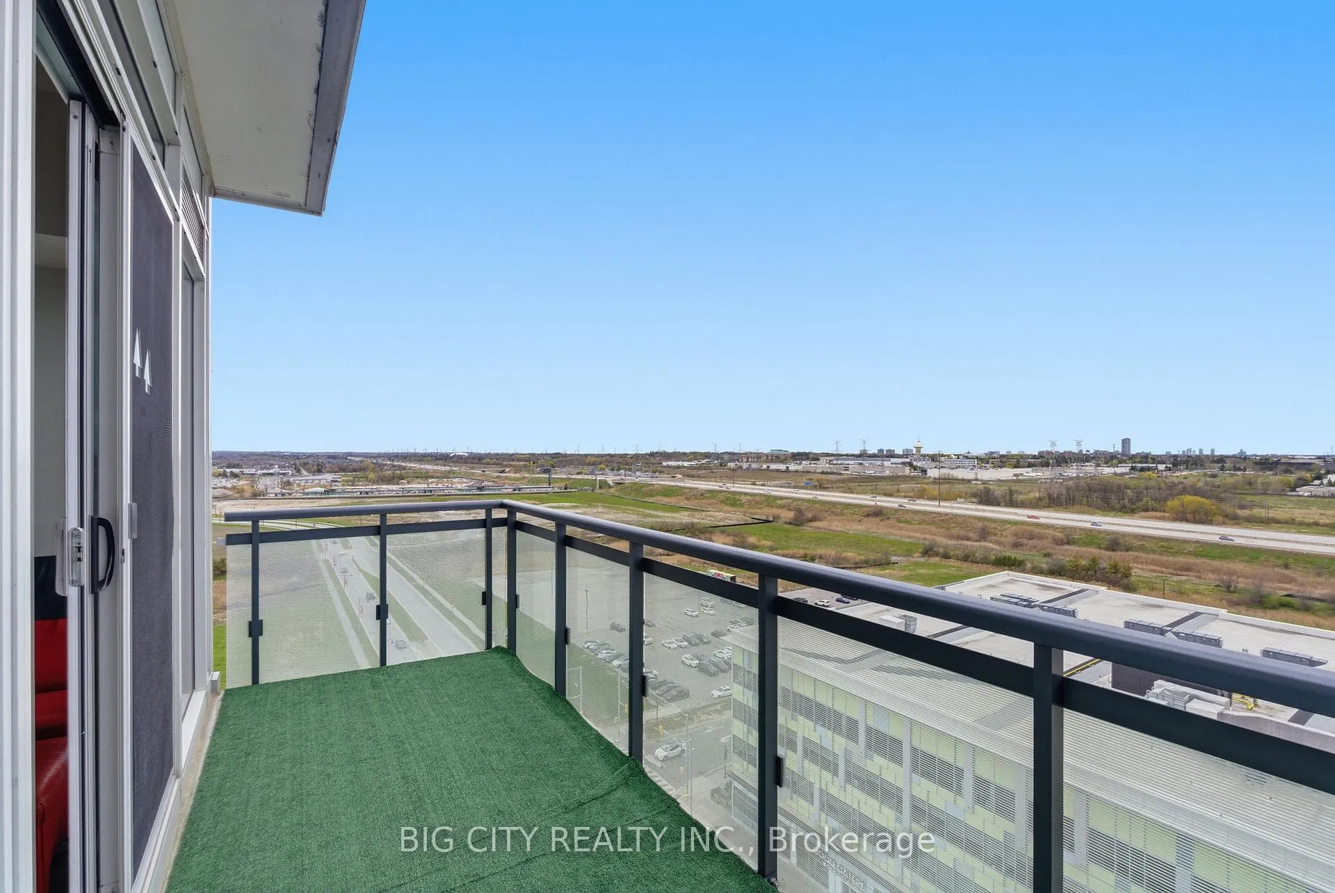 Photo 28 of Unit 1207, 180 Enterprise Boulevard, Markham, Unionville — HOMEH