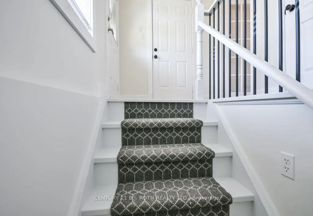 Photo 16 of 14 Trask Drive, Barrie, Ardagh — HOMEH