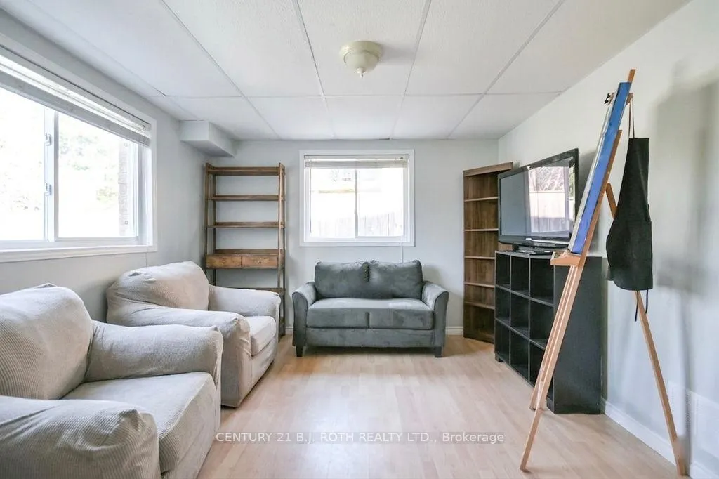 Photo 24 of 14 Trask Drive, Barrie, Ardagh — HOMEH
