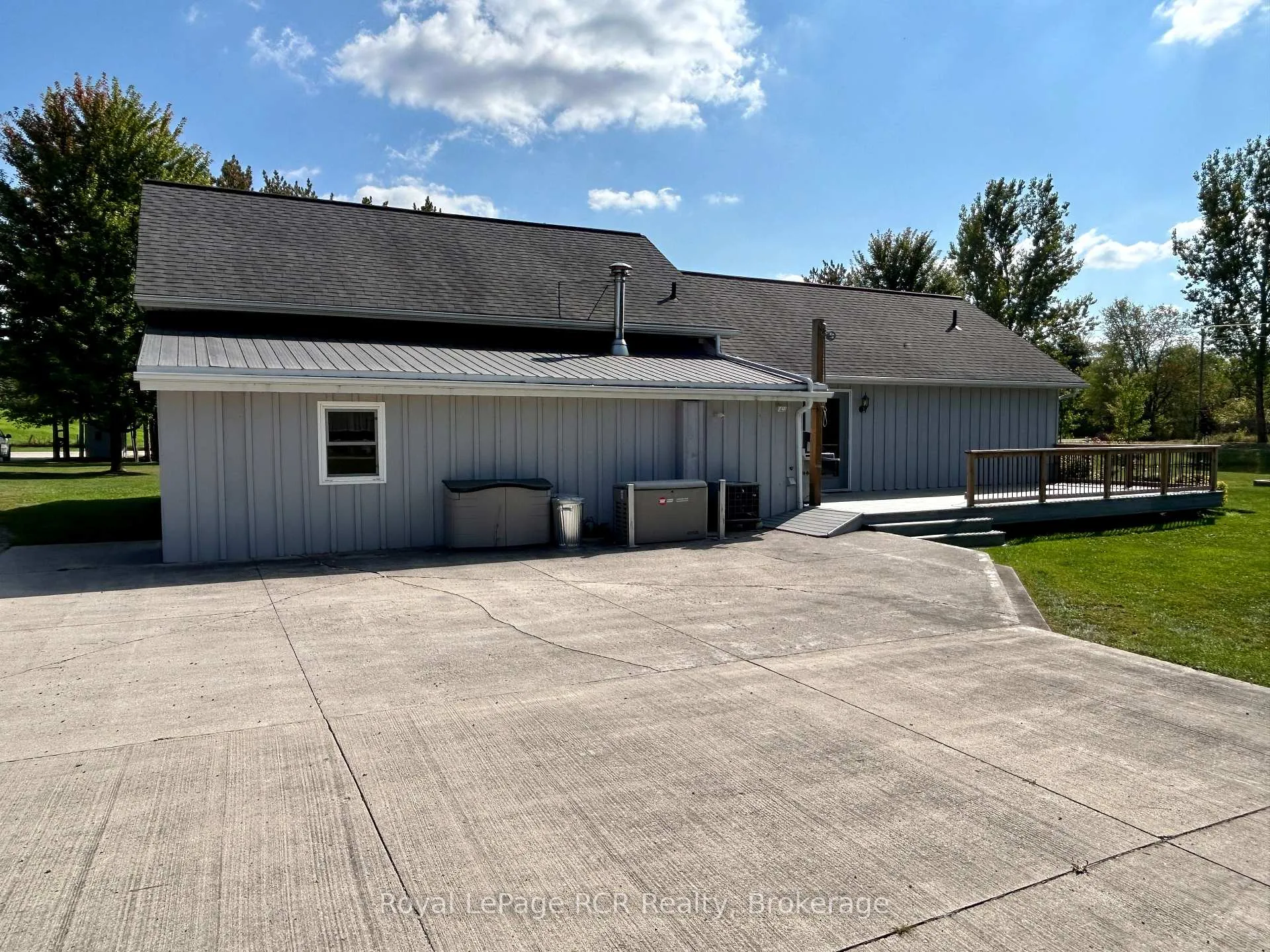 Photo 6 of 324097 The Glen Road, West Grey — HOMEH