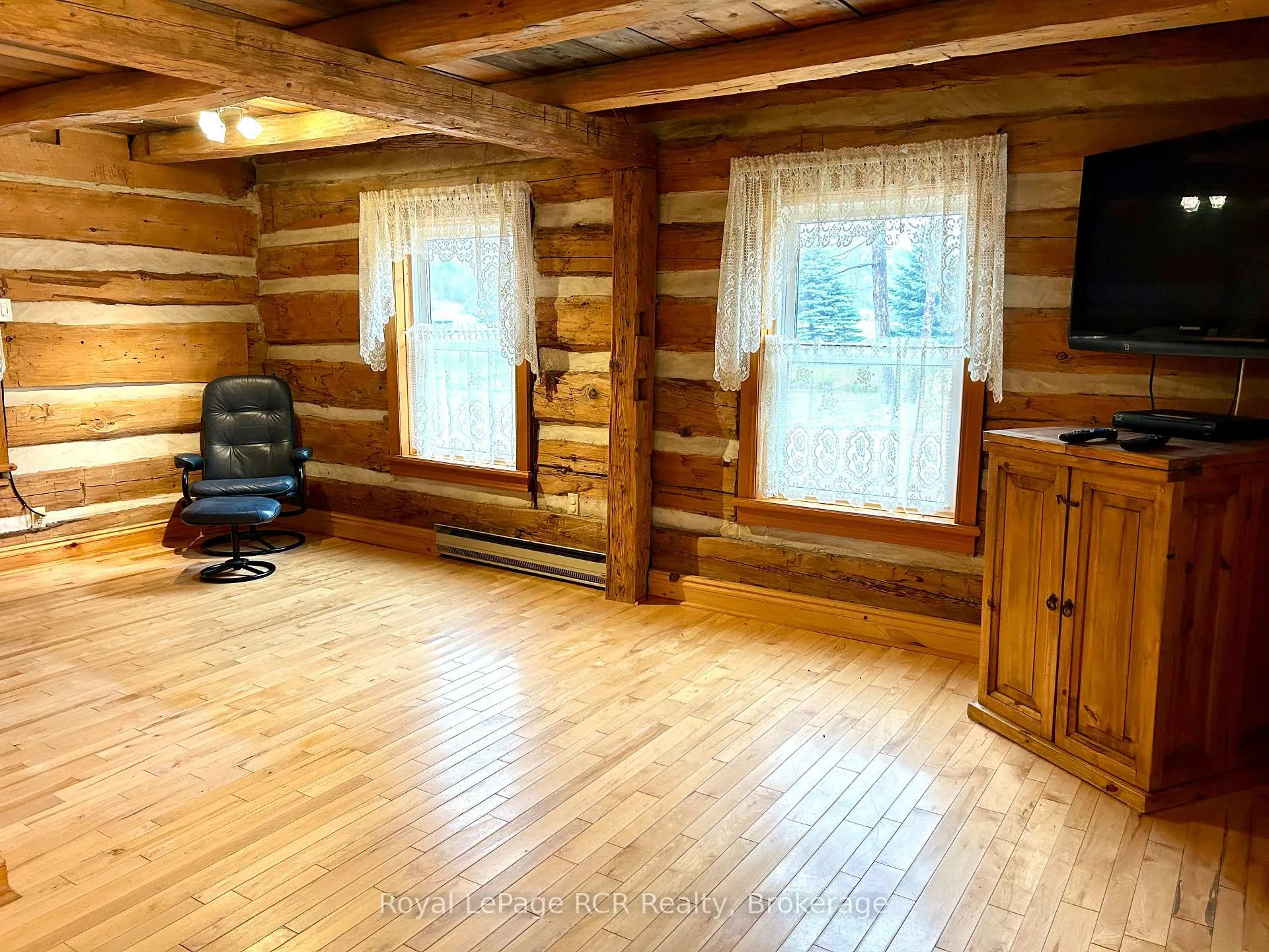 Photo 19 of 324097 The Glen Road, West Grey — HOMEH