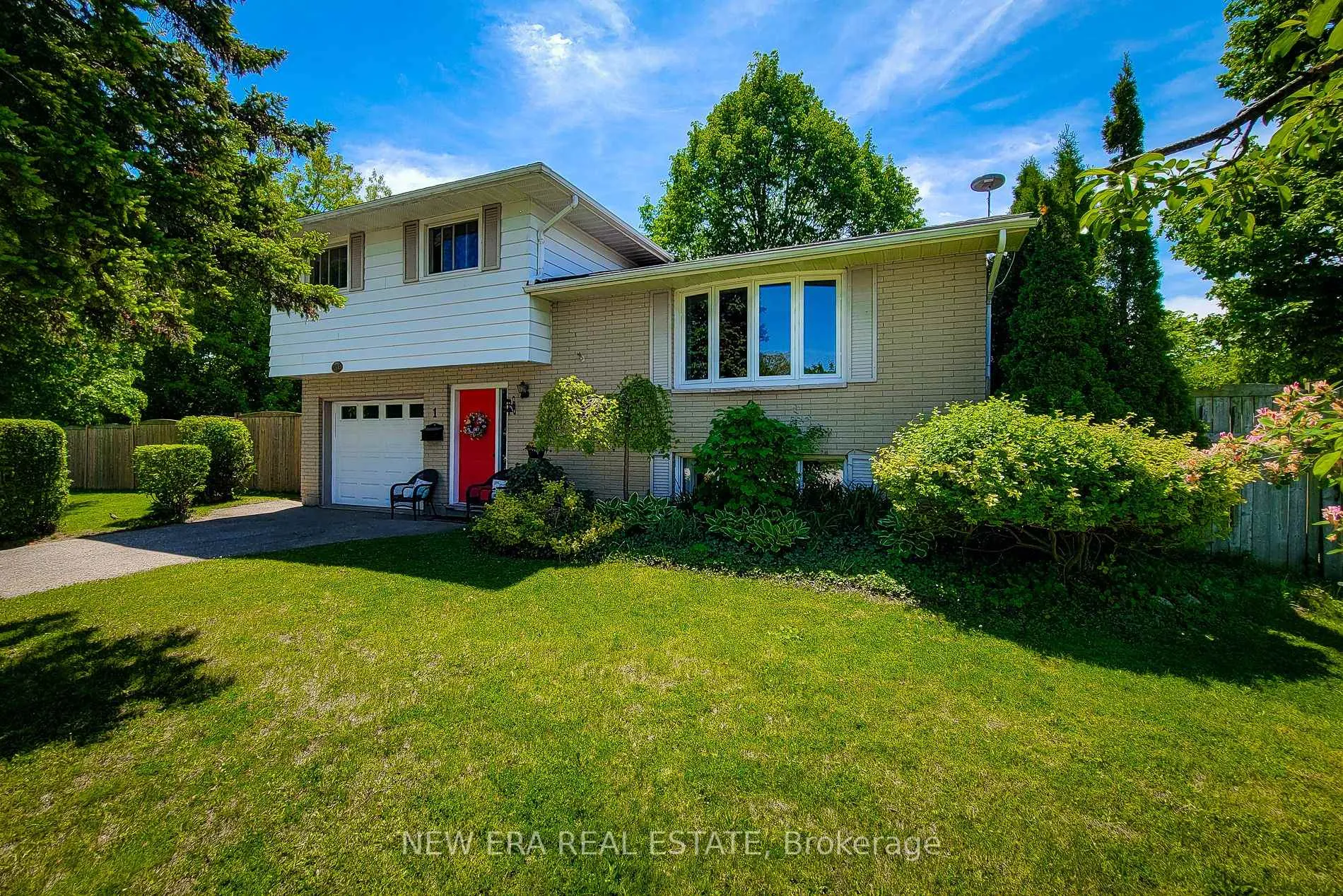 Photo 1 of 1 Greenwood Avenue, Cambridge, Christopher-Champlain — HOMEH