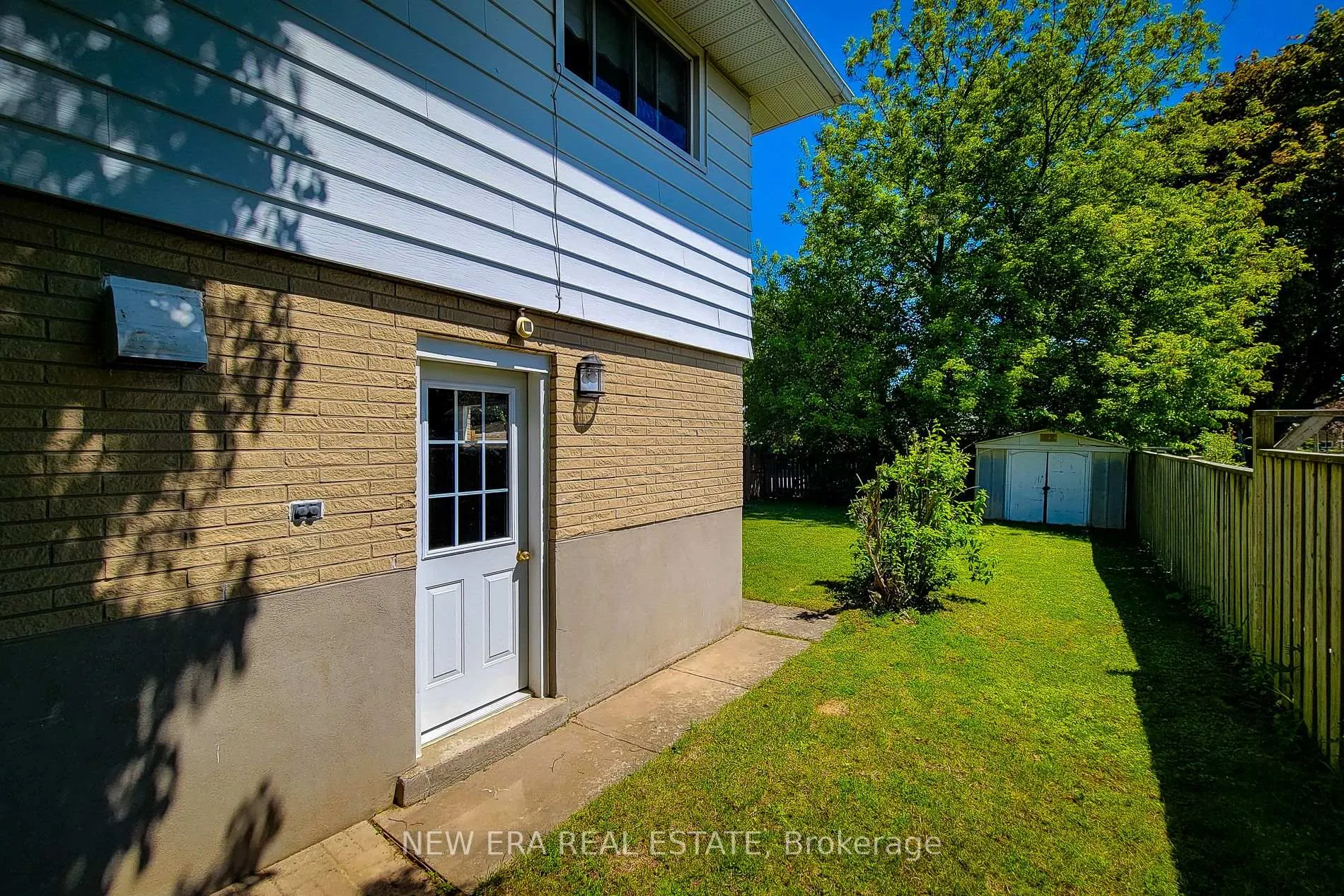 Photo 8 of 1 Greenwood Avenue, Cambridge, Christopher-Champlain — HOMEH