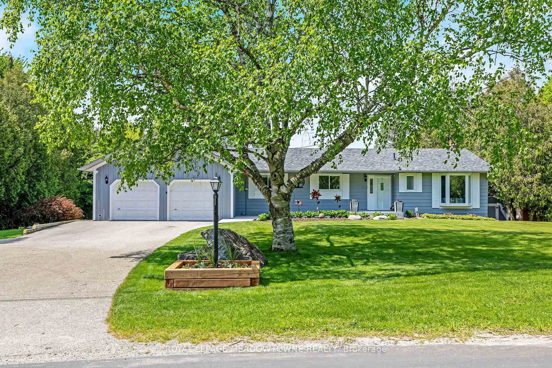 Photo 1 of 11740 Dublin Line, Halton Hills, Rural Esquesing — HOMEH