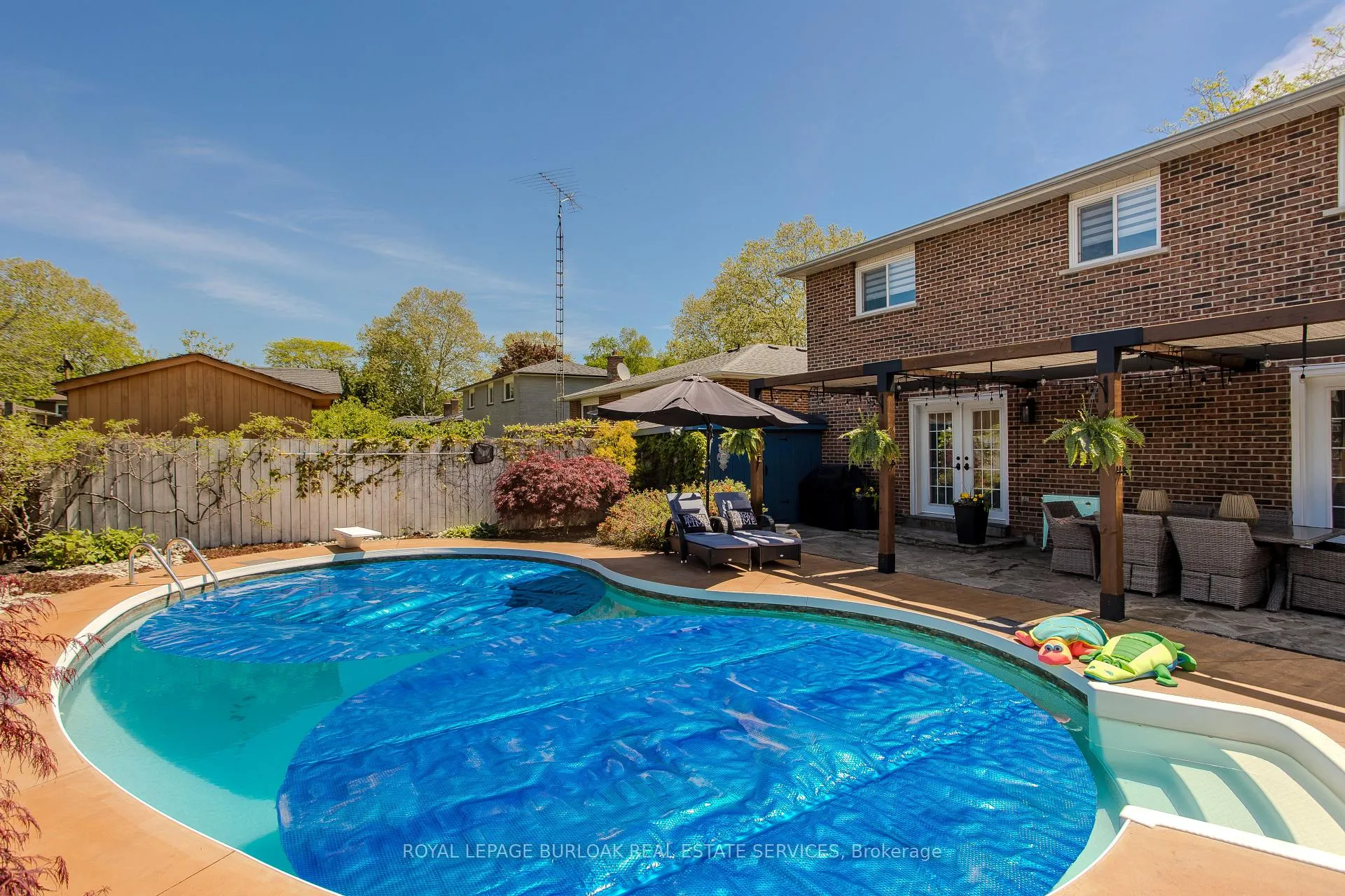 Photo 4 of 1109 Dowland Crescent, Burlington, LaSalle — HOMEH