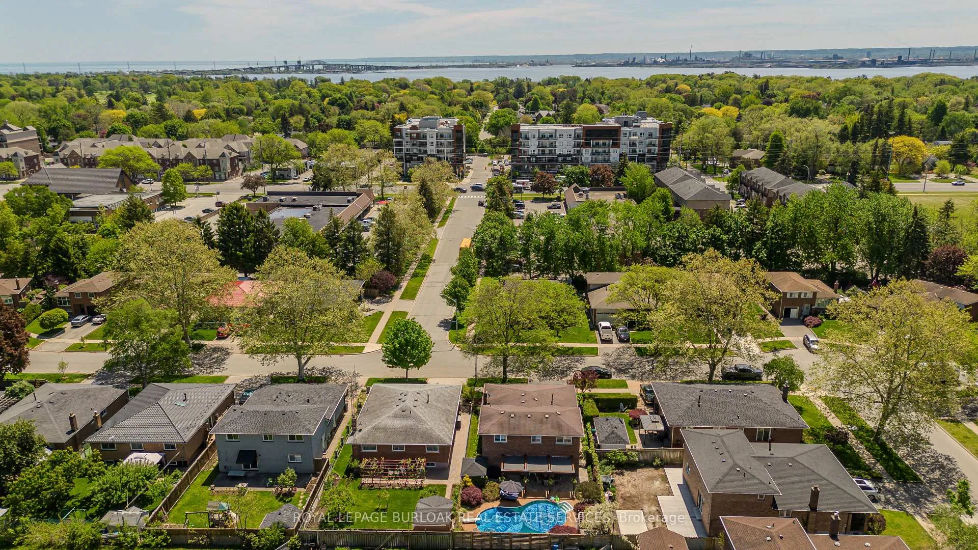 Photo 36 of 1109 Dowland Crescent, Burlington, LaSalle — HOMEH