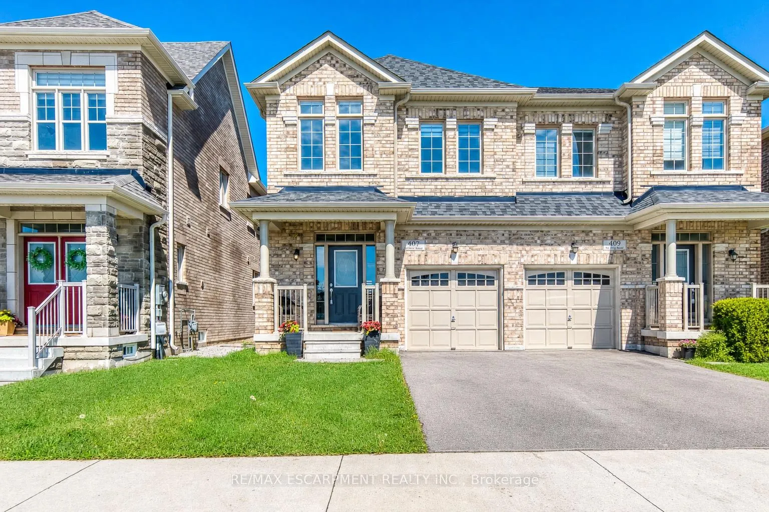 Photo 1 of 407 Skinner Road, Hamilton, Waterdown — HOMEH