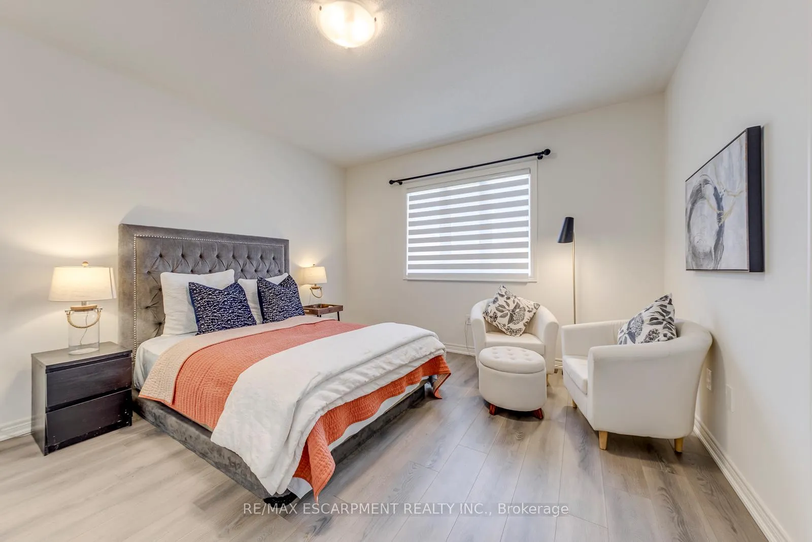 Photo 15 of 407 Skinner Road, Hamilton, Waterdown — HOMEH