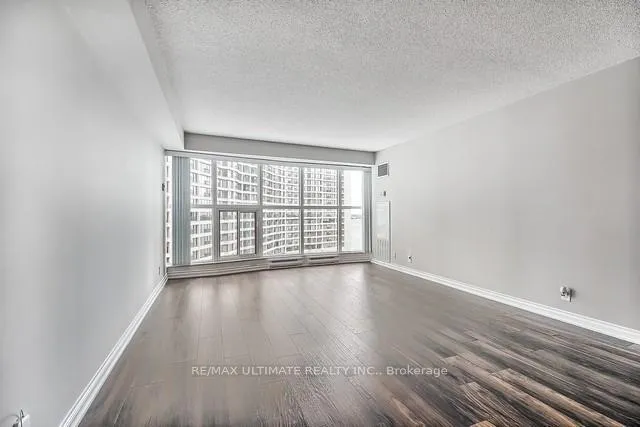 Photo 7 of Unit 1606, 77 Harbour Square, Toronto, Waterfront Communities — HOMEH