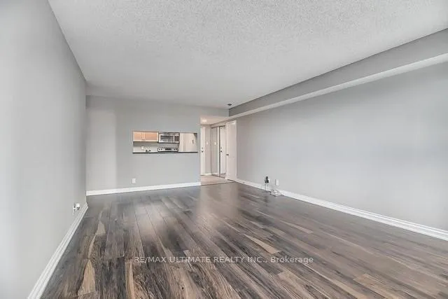 Photo 8 of Unit 1606, 77 Harbour Square, Toronto, Waterfront Communities — HOMEH