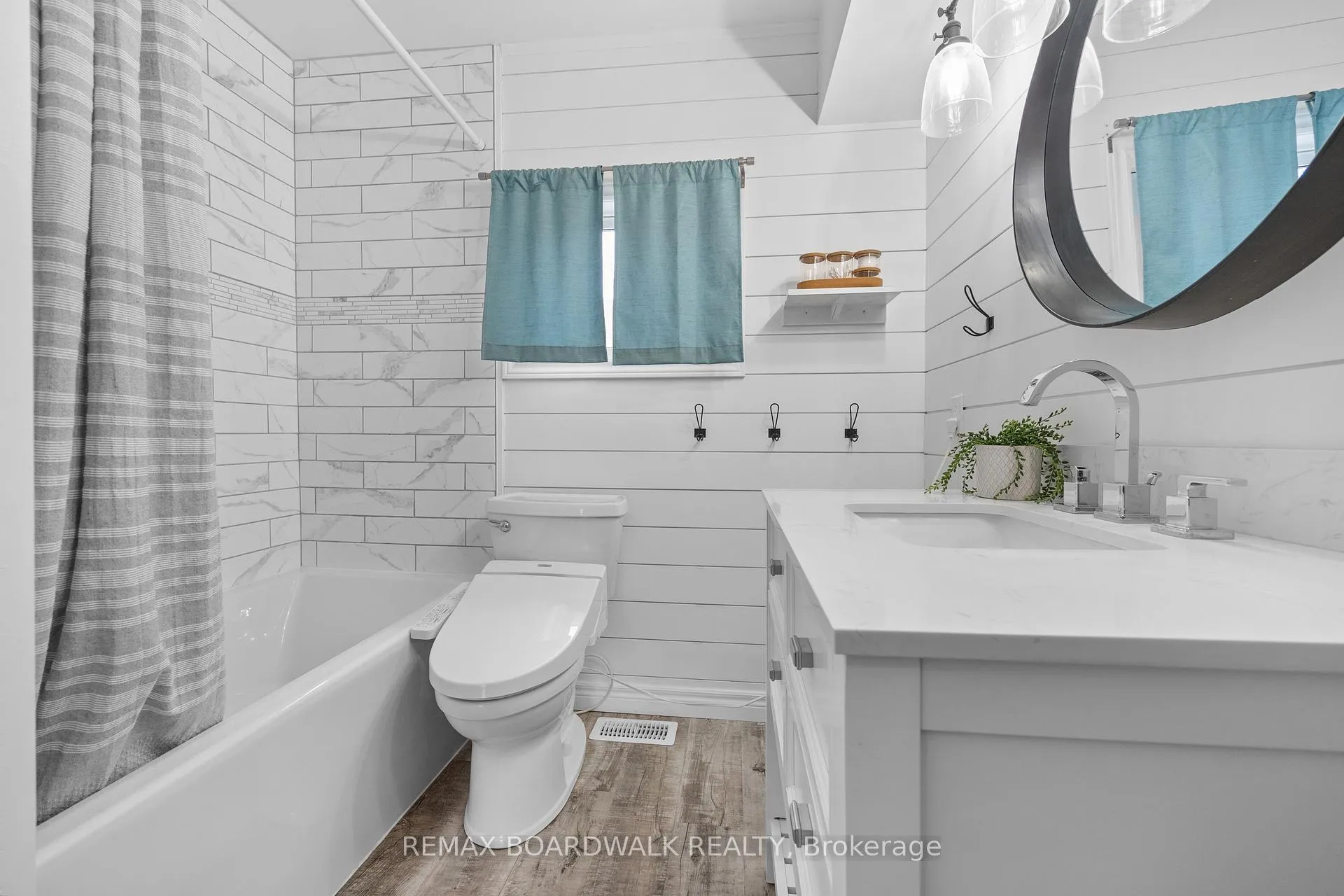 Photo 34 of 101 Arthur Road, Tay Valley, Bathurst/Burgess & Sherbrooke (Bathurst) Twp — HOMEH