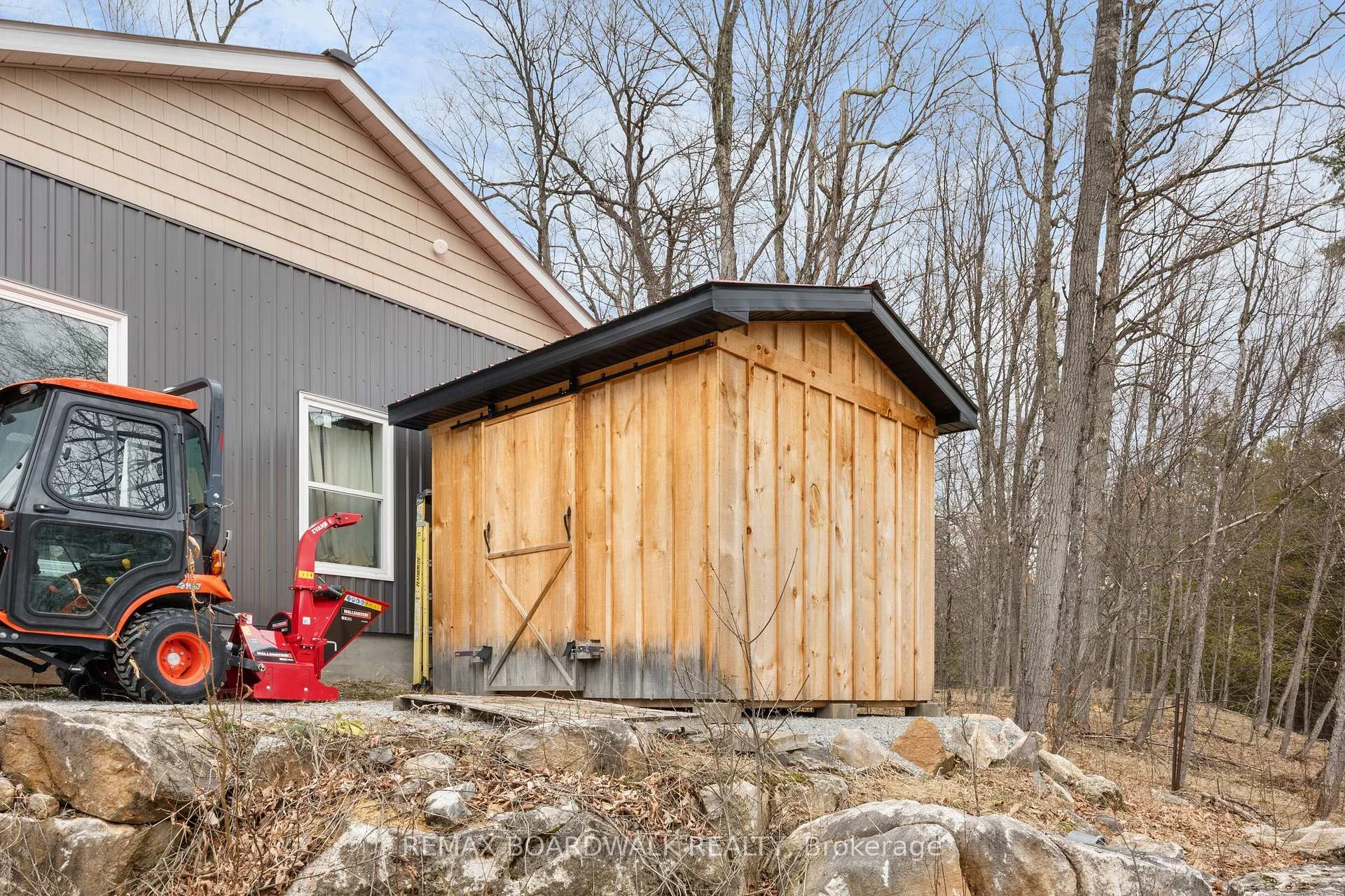 Photo 51 of 101 Arthur Road, Tay Valley, Bathurst/Burgess & Sherbrooke (Bathurst) Twp — HOMEH