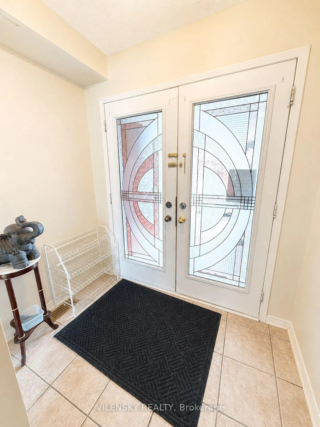 Photo 3 of 77 Billingsley Crescent, Markham, Cedarwood — HOMEH