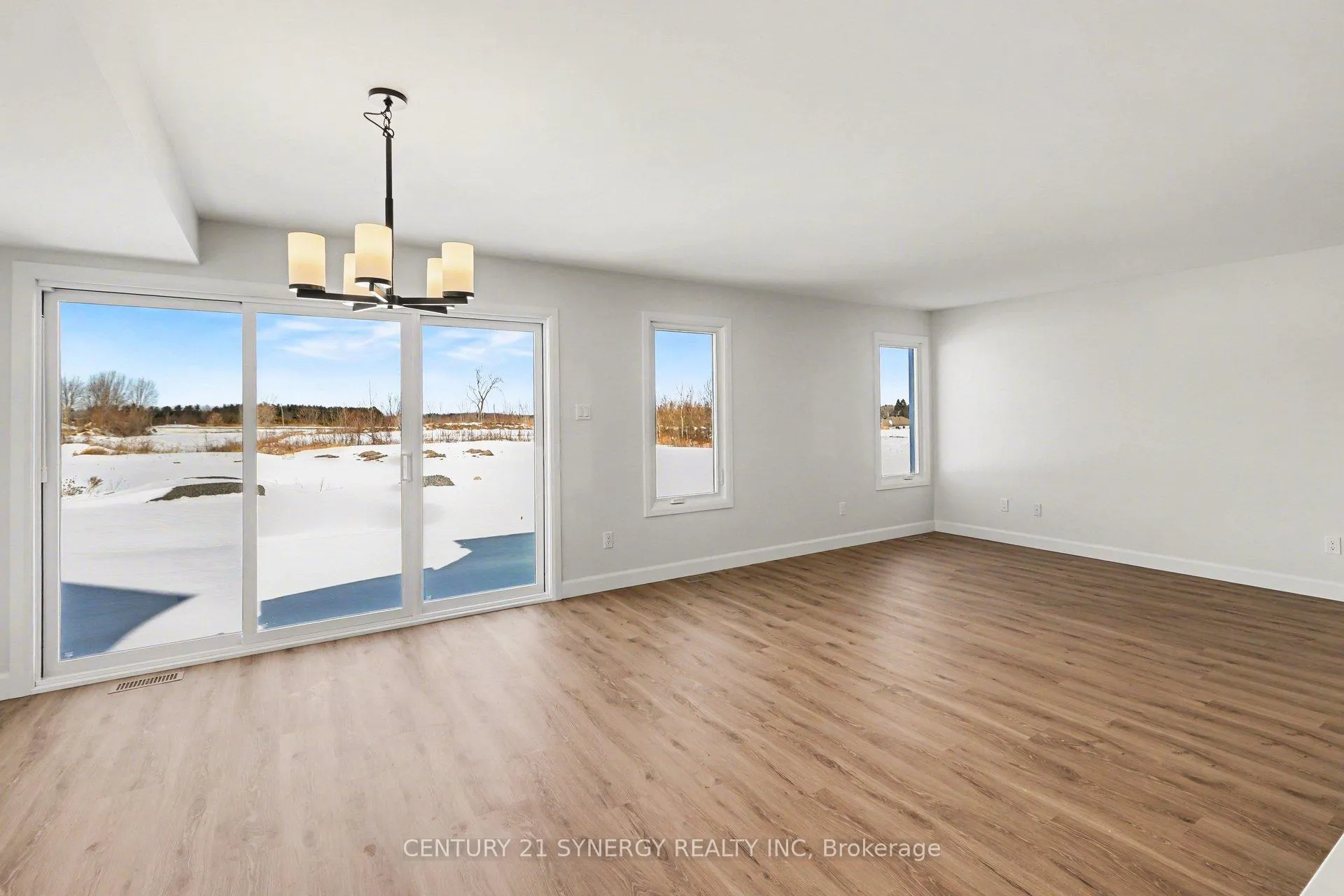 Photo 13 of 38 Nicole Street, North Stormont, North Stormont (Finch) Twp — HOMEH