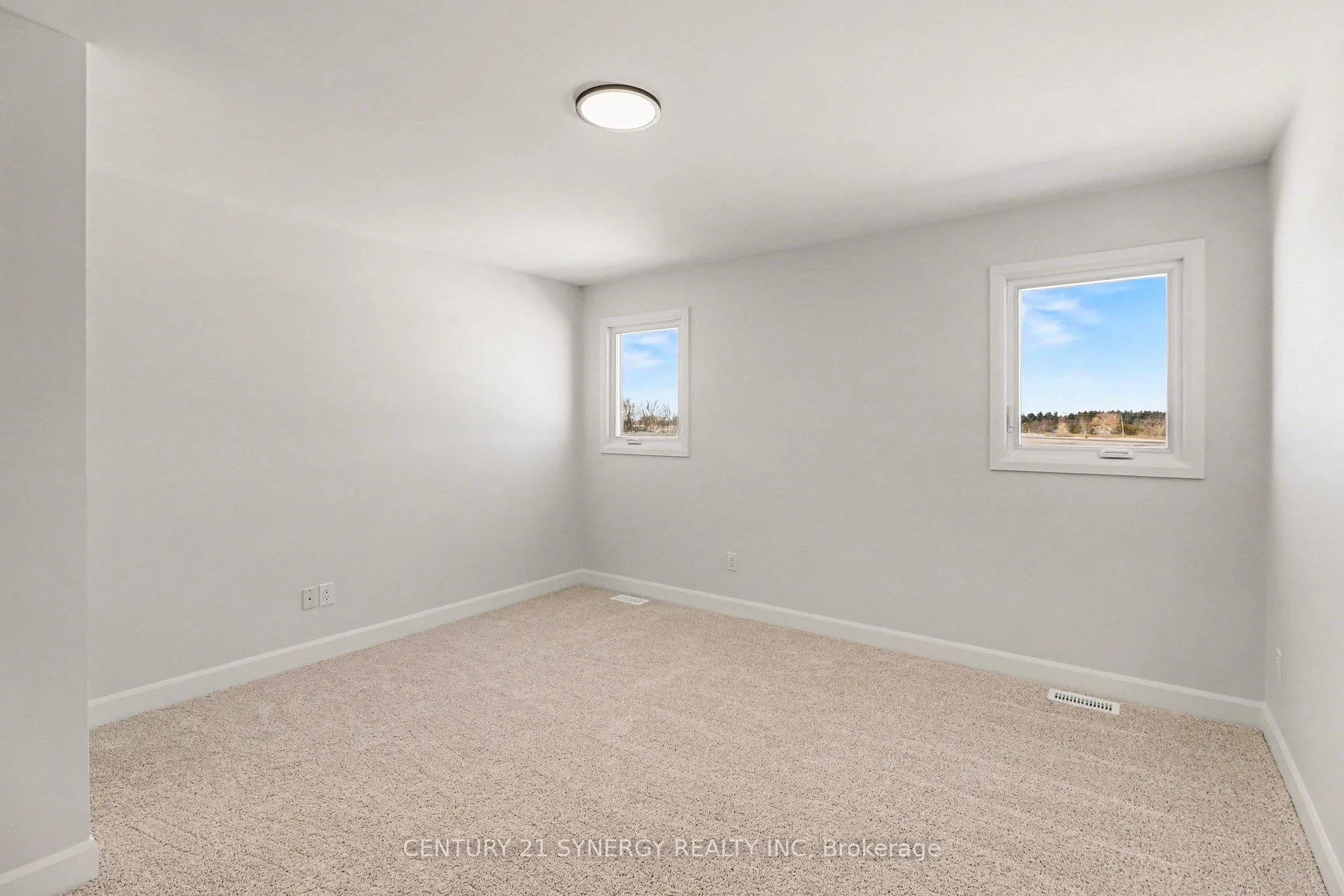 Photo 17 of 38 Nicole Street, North Stormont, North Stormont (Finch) Twp — HOMEH