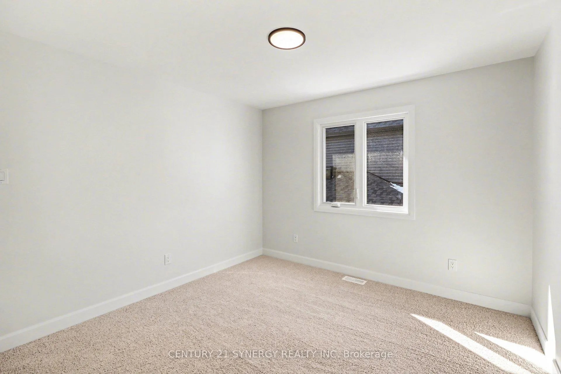 Photo 23 of 38 Nicole Street, North Stormont, North Stormont (Finch) Twp — HOMEH
