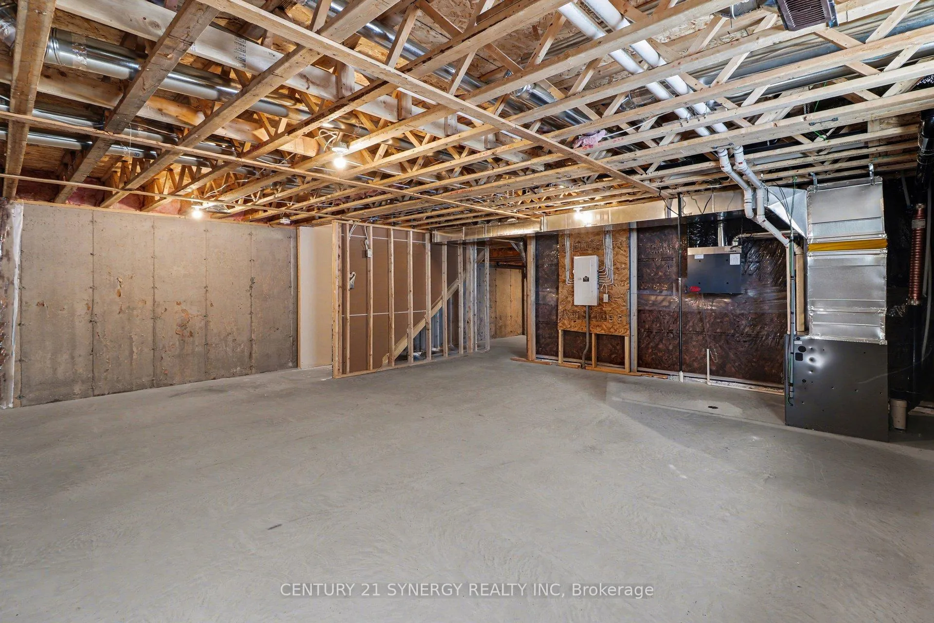 Photo 30 of 38 Nicole Street, North Stormont, North Stormont (Finch) Twp — HOMEH