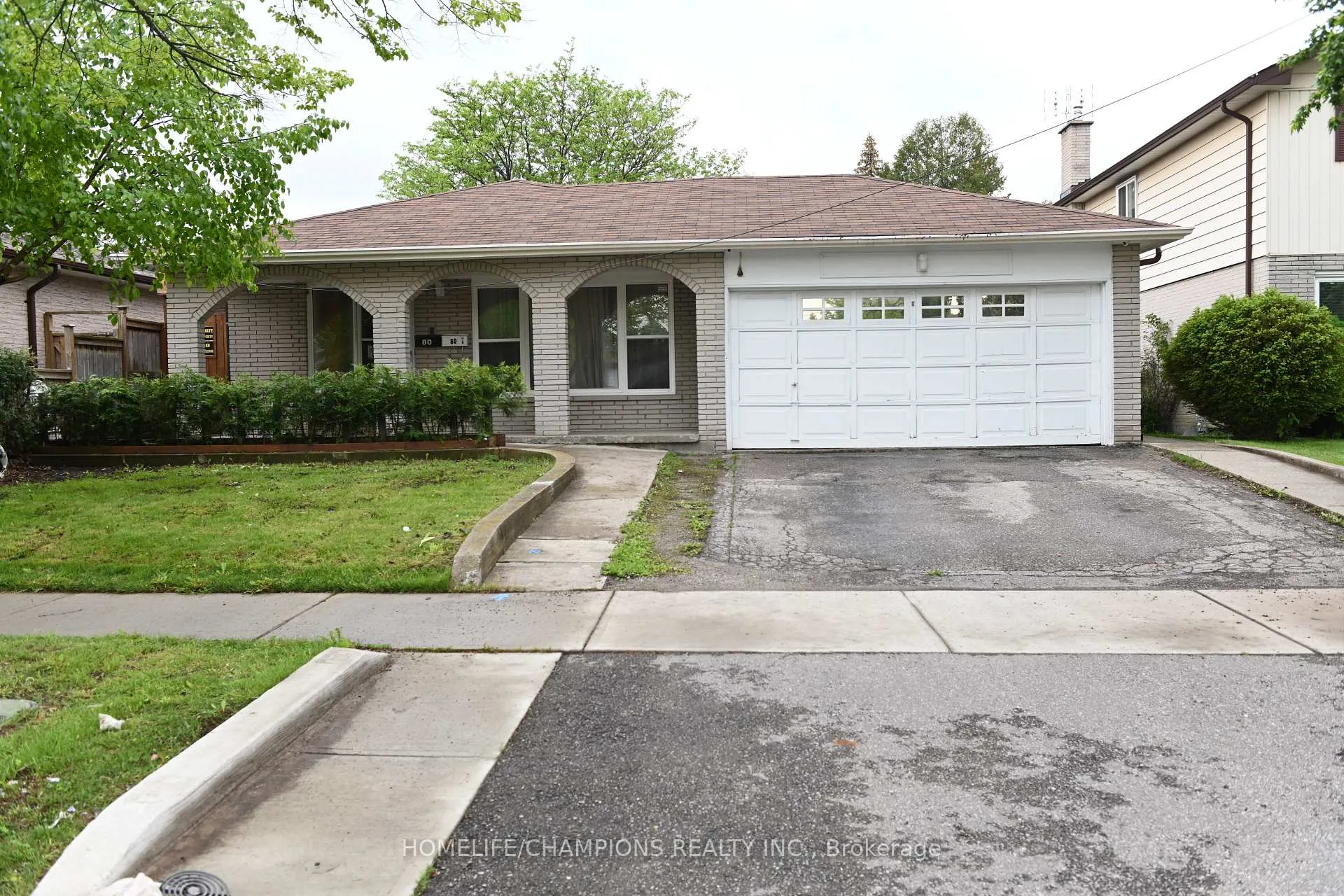 Photo 2 of 80 Keyworth Trail, Scarborough, Agincourt South-Malvern West — HOMEH