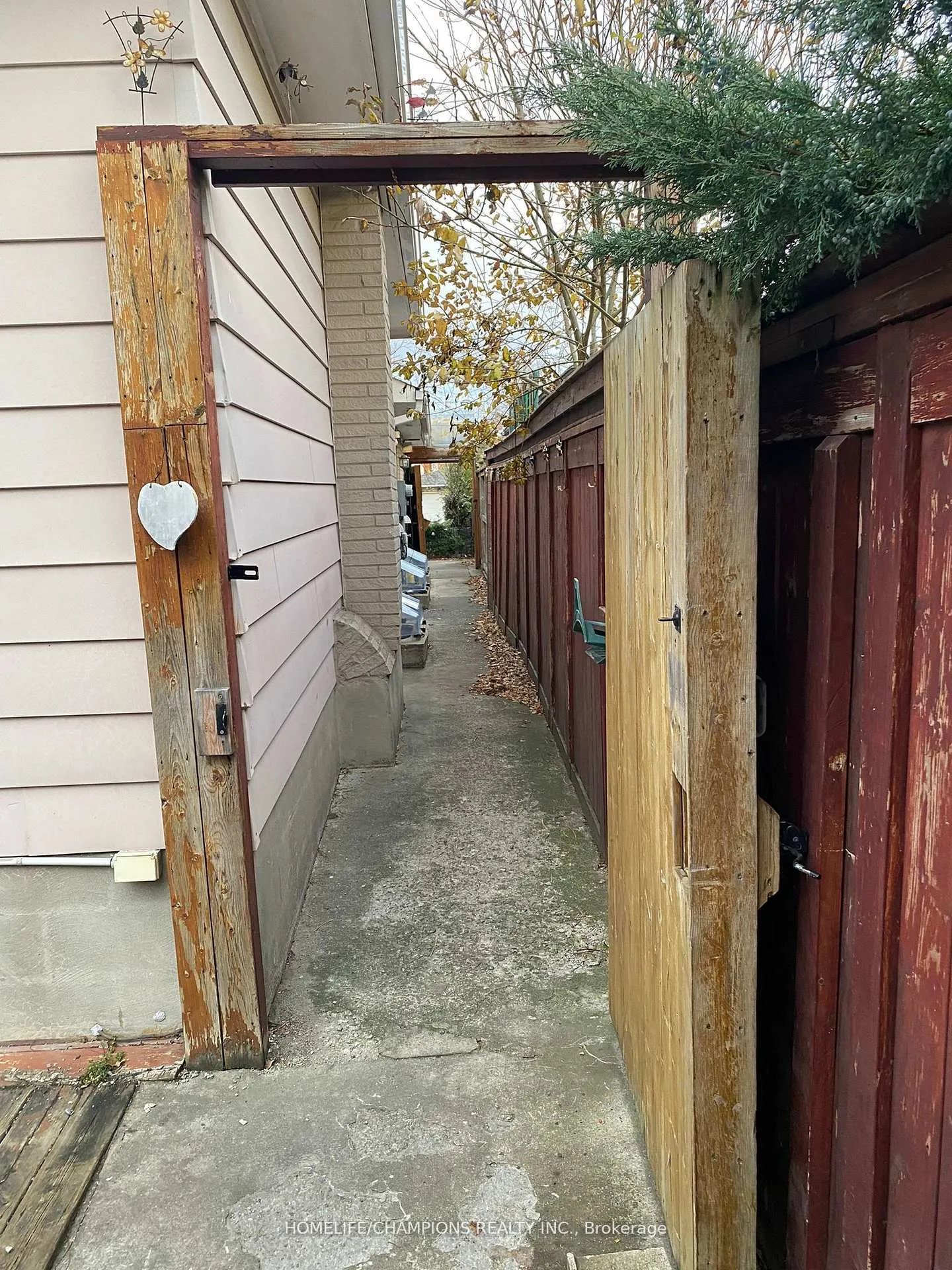 Photo 12 of 80 Keyworth Trail, Scarborough, Agincourt South-Malvern West — HOMEH
