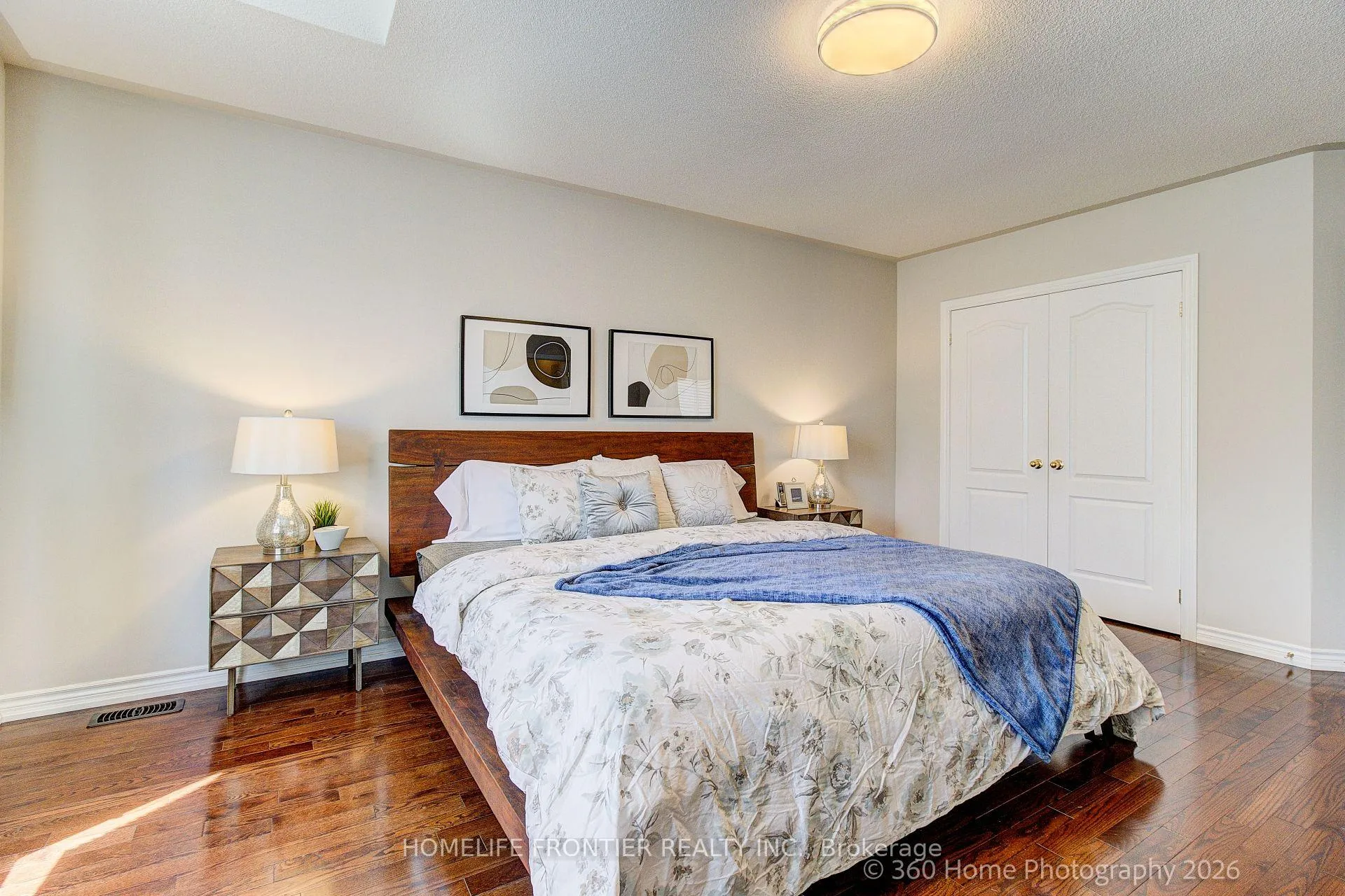 Photo 23 of 117 White Beach Crescent, Vaughan, Patterson — HOMEH