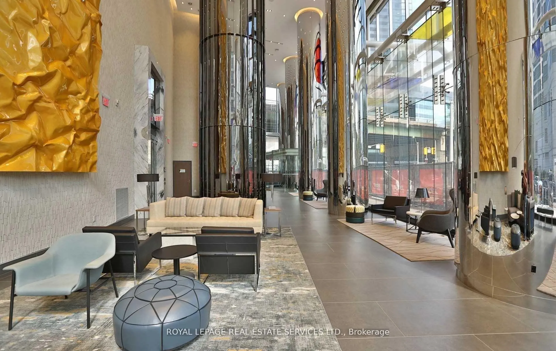 Photo 17 of Unit 5001, 10 York Street, Toronto, Waterfront Communities — HOMEH