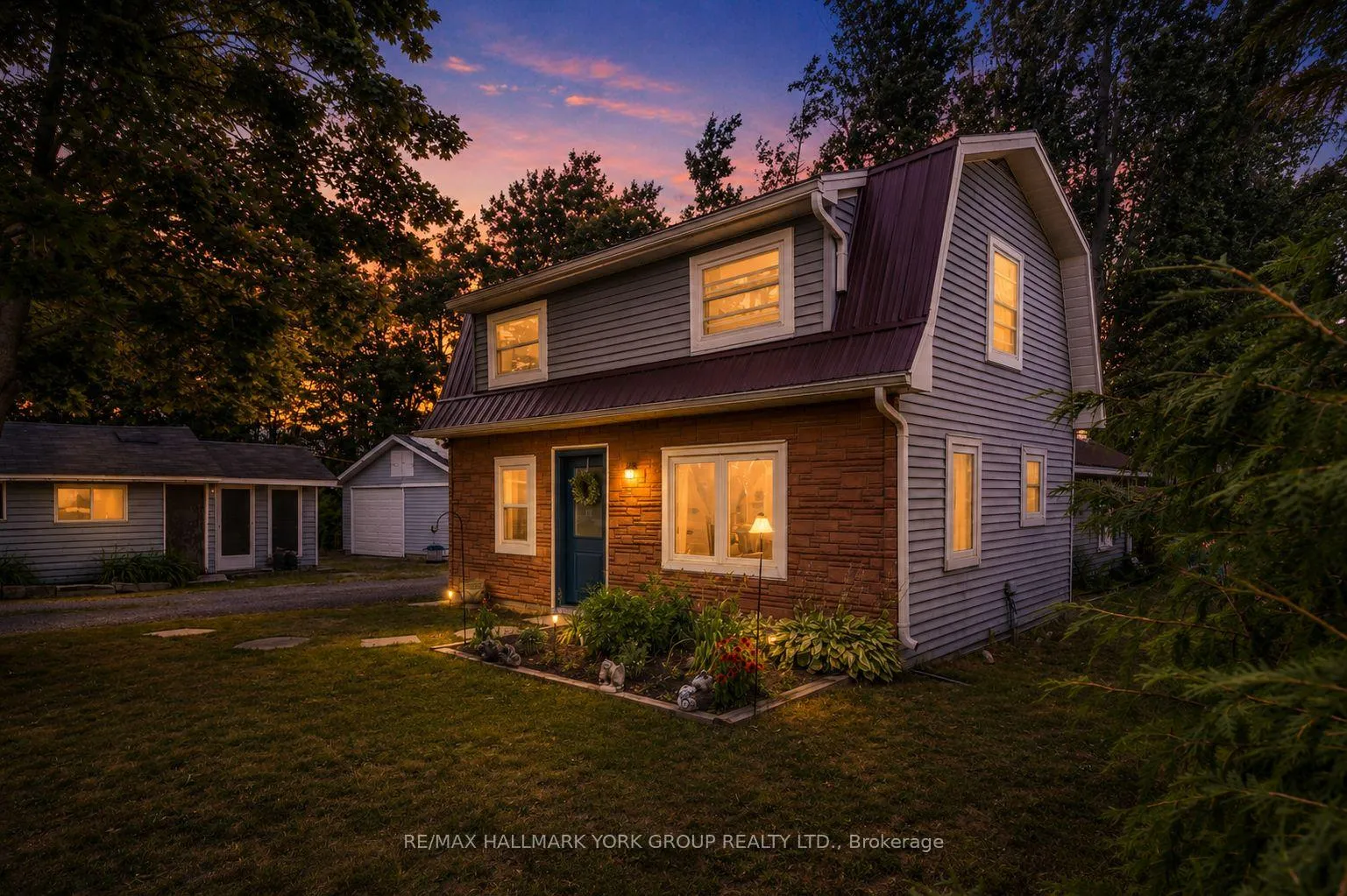 Front of 6 Mitchellview Road