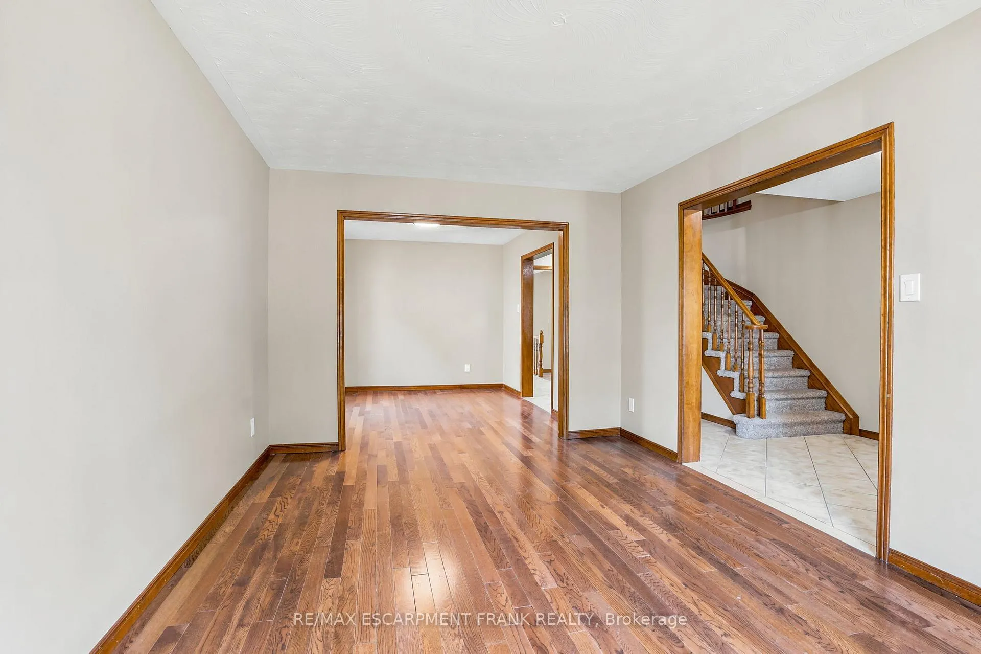 Photo 6 of 35 Amblecote Place, Hamilton, Randall — HOMEH