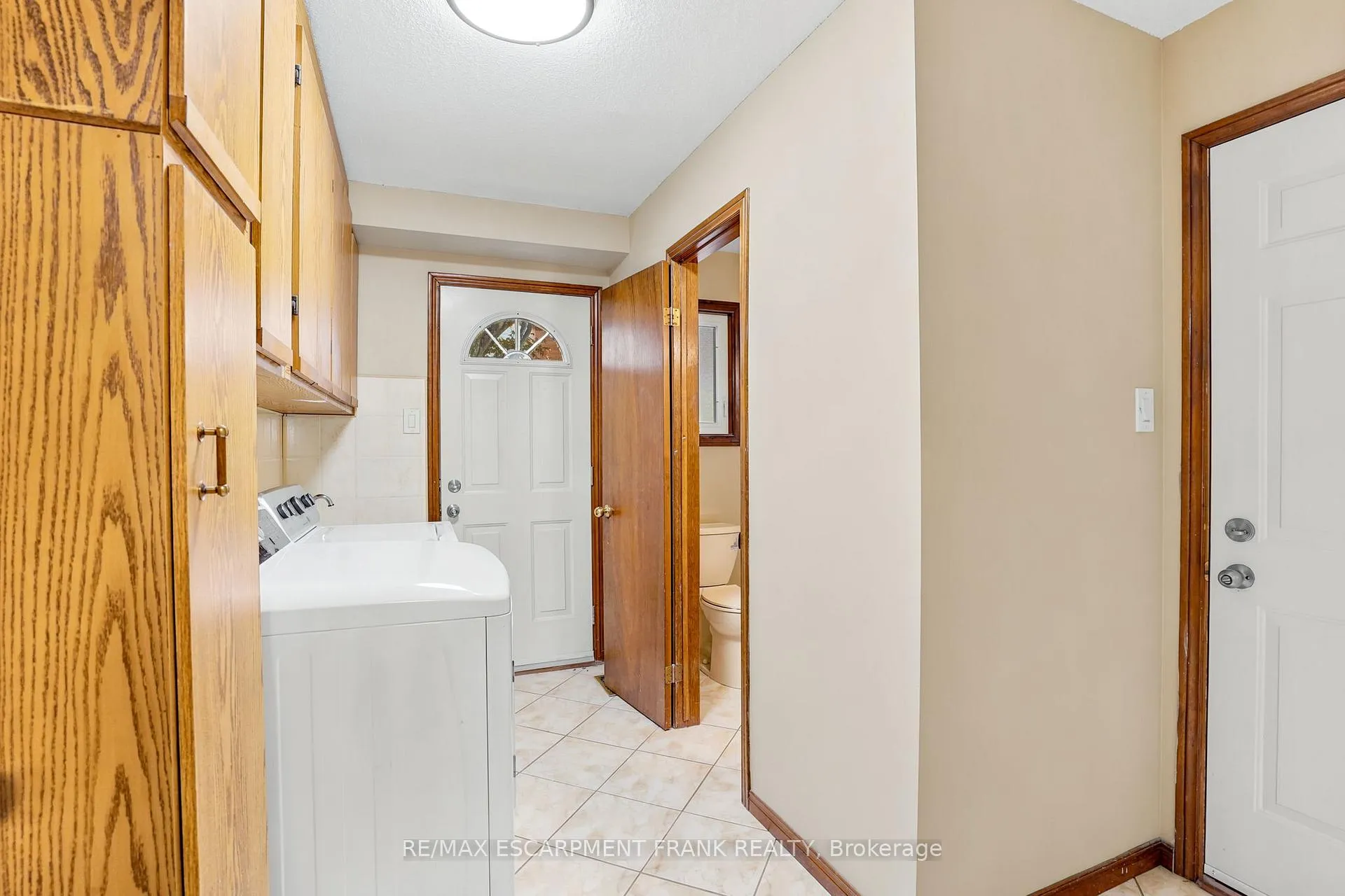 Photo 19 of 35 Amblecote Place, Hamilton, Randall — HOMEH