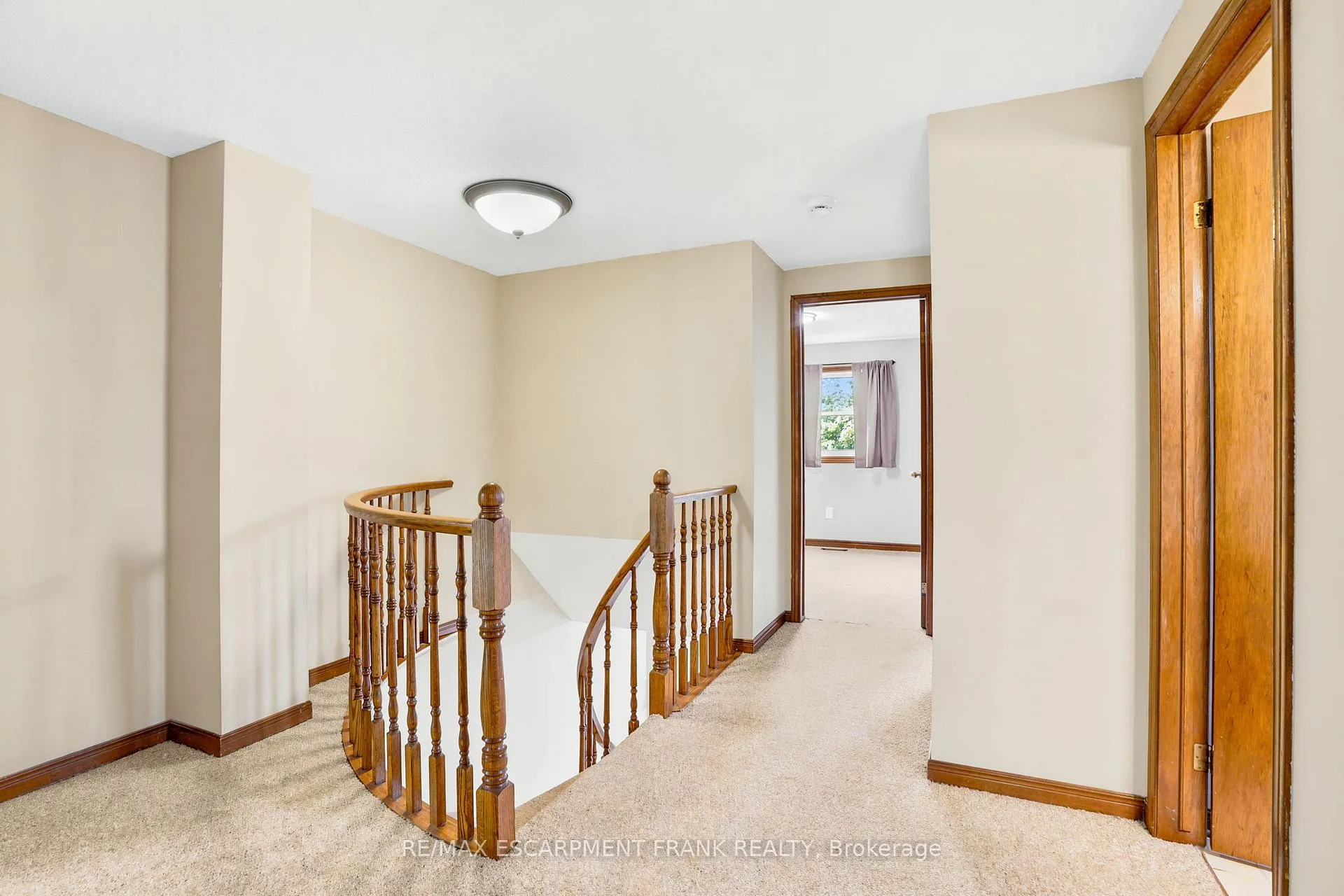 Photo 22 of 35 Amblecote Place, Hamilton, Randall — HOMEH