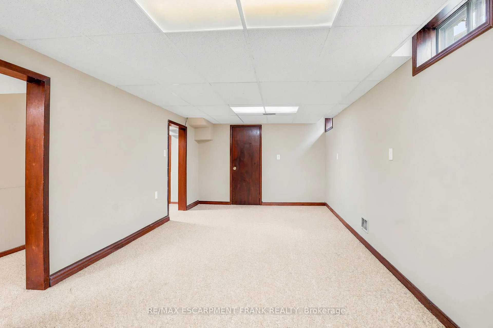 Photo 37 of 35 Amblecote Place, Hamilton, Randall — HOMEH