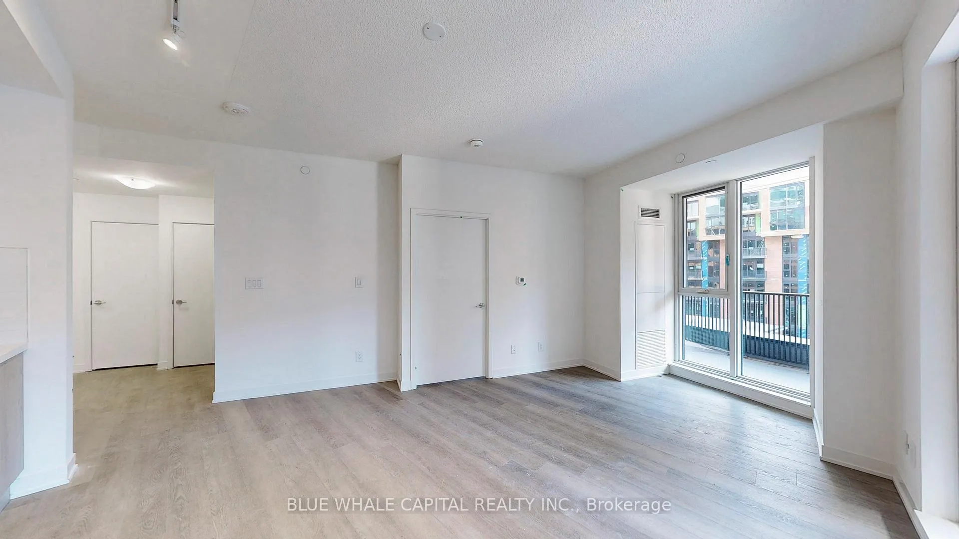 Photo 10 of Unit 734, 8119 Birchmount Road, Markham, Unionville — HOMEH