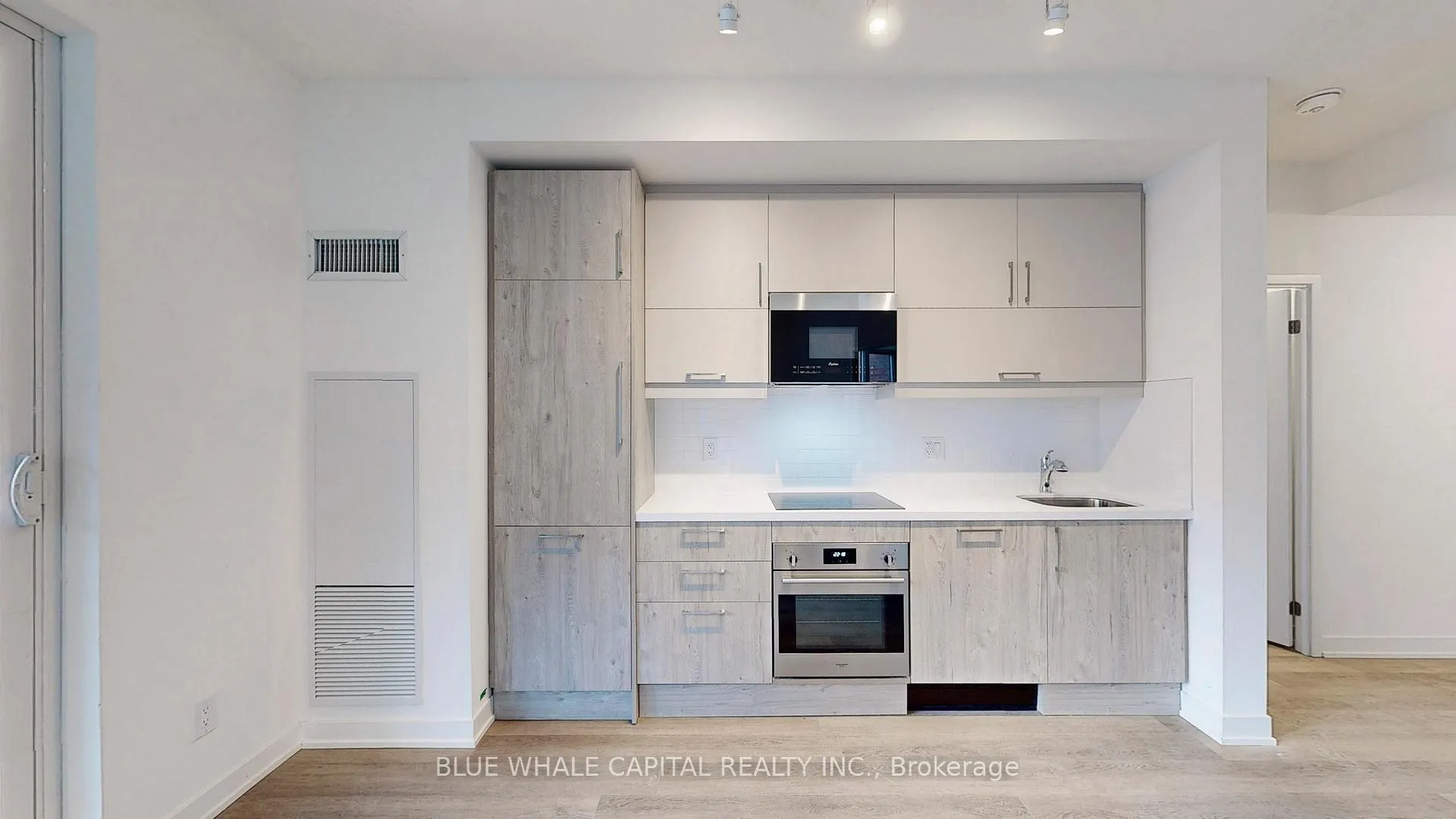 Photo 12 of Unit 734, 8119 Birchmount Road, Markham, Unionville — HOMEH