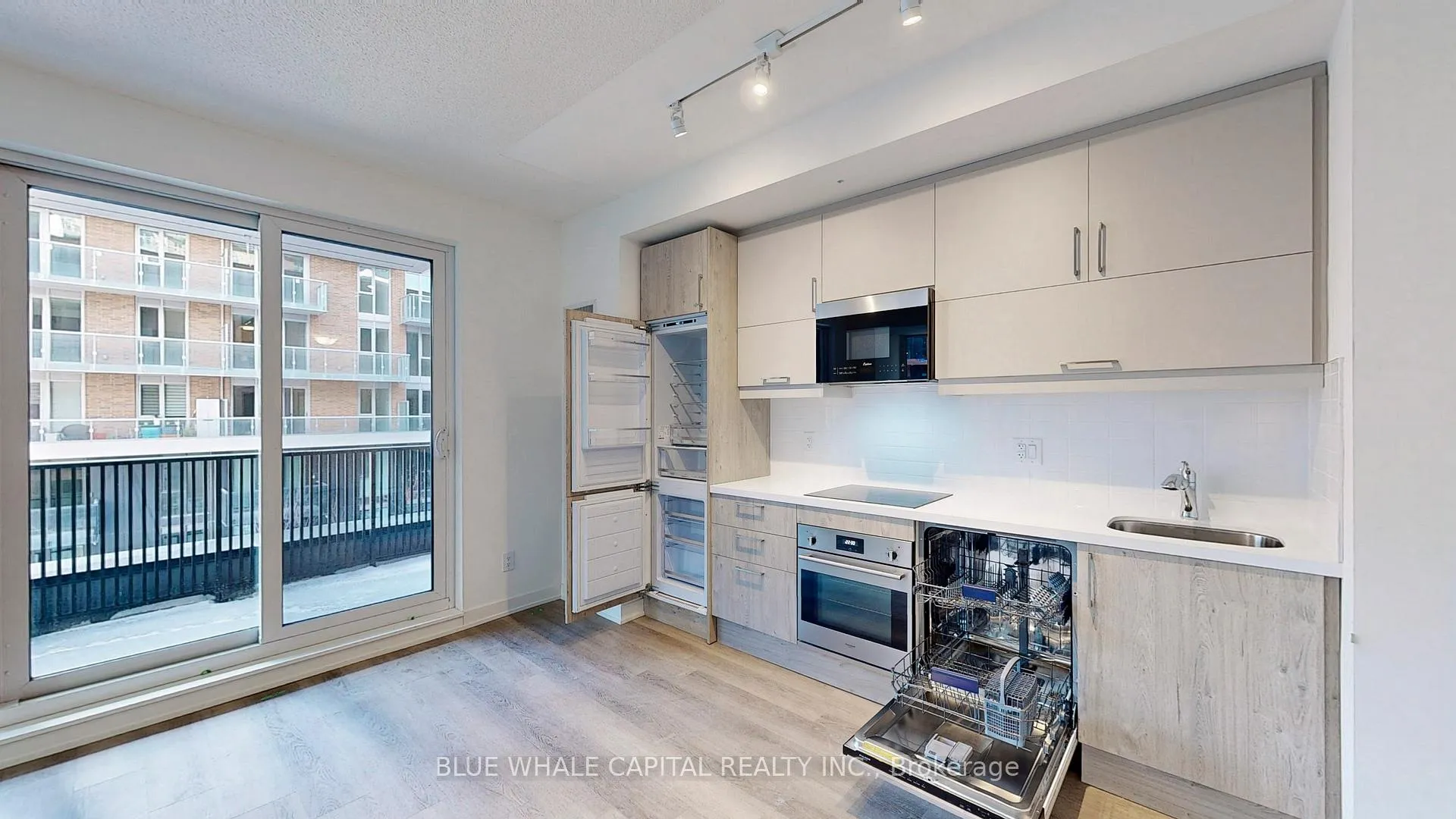 Photo 13 of Unit 734, 8119 Birchmount Road, Markham, Unionville — HOMEH