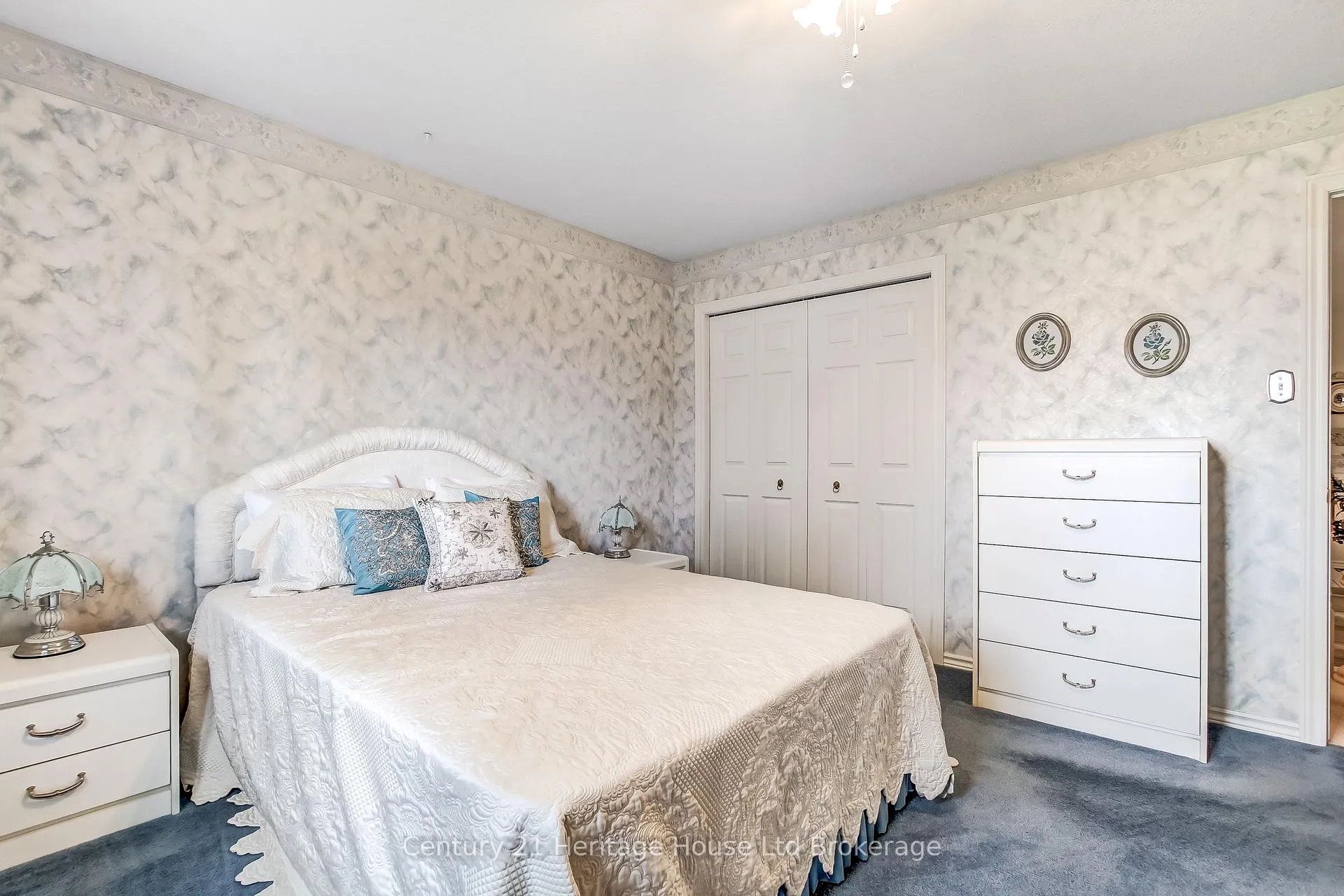 Photo 13 of Unit 54, 19 Hanlon Place, Brant, Paris — HOMEH