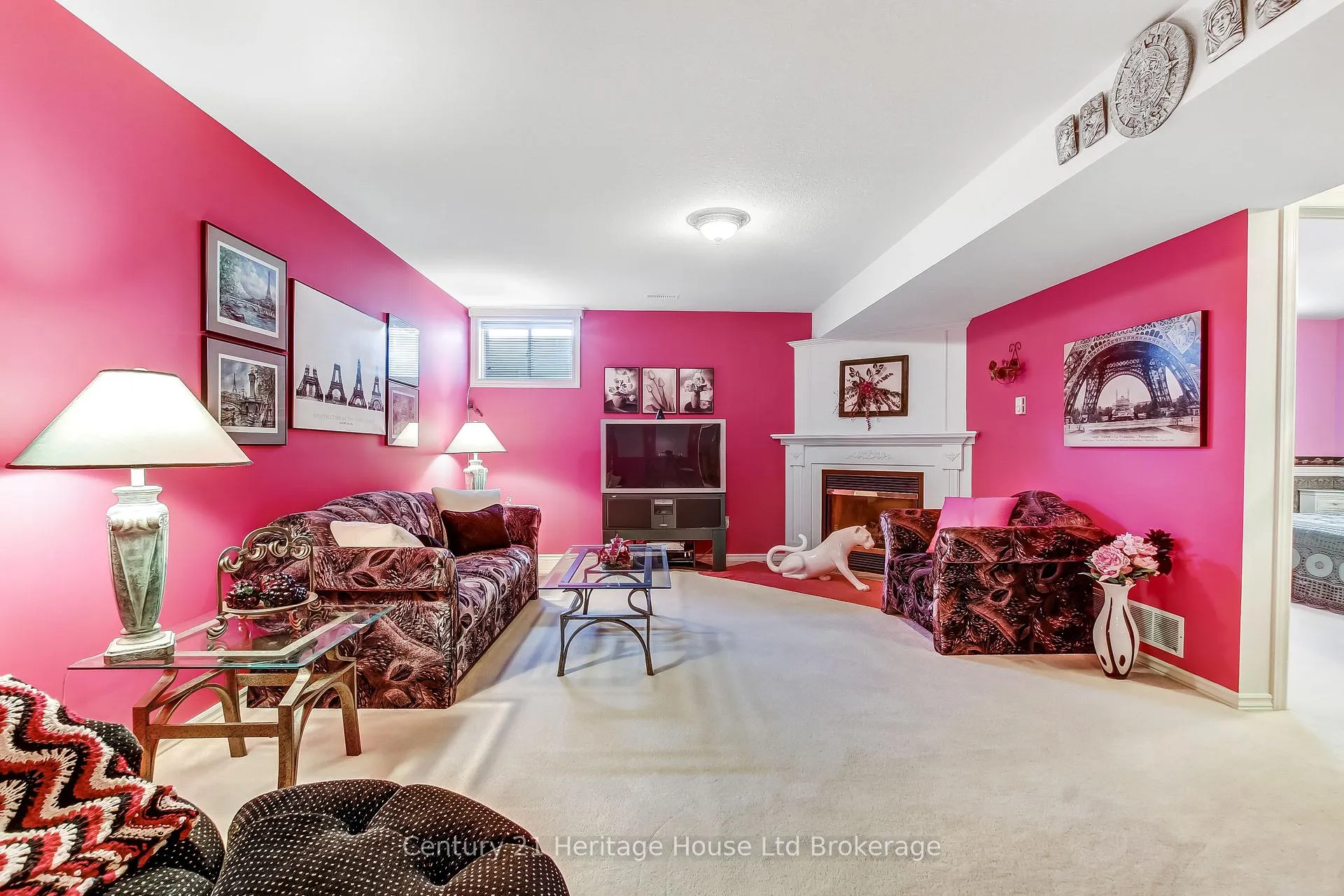 Photo 21 of Unit 54, 19 Hanlon Place, Brant, Paris — HOMEH